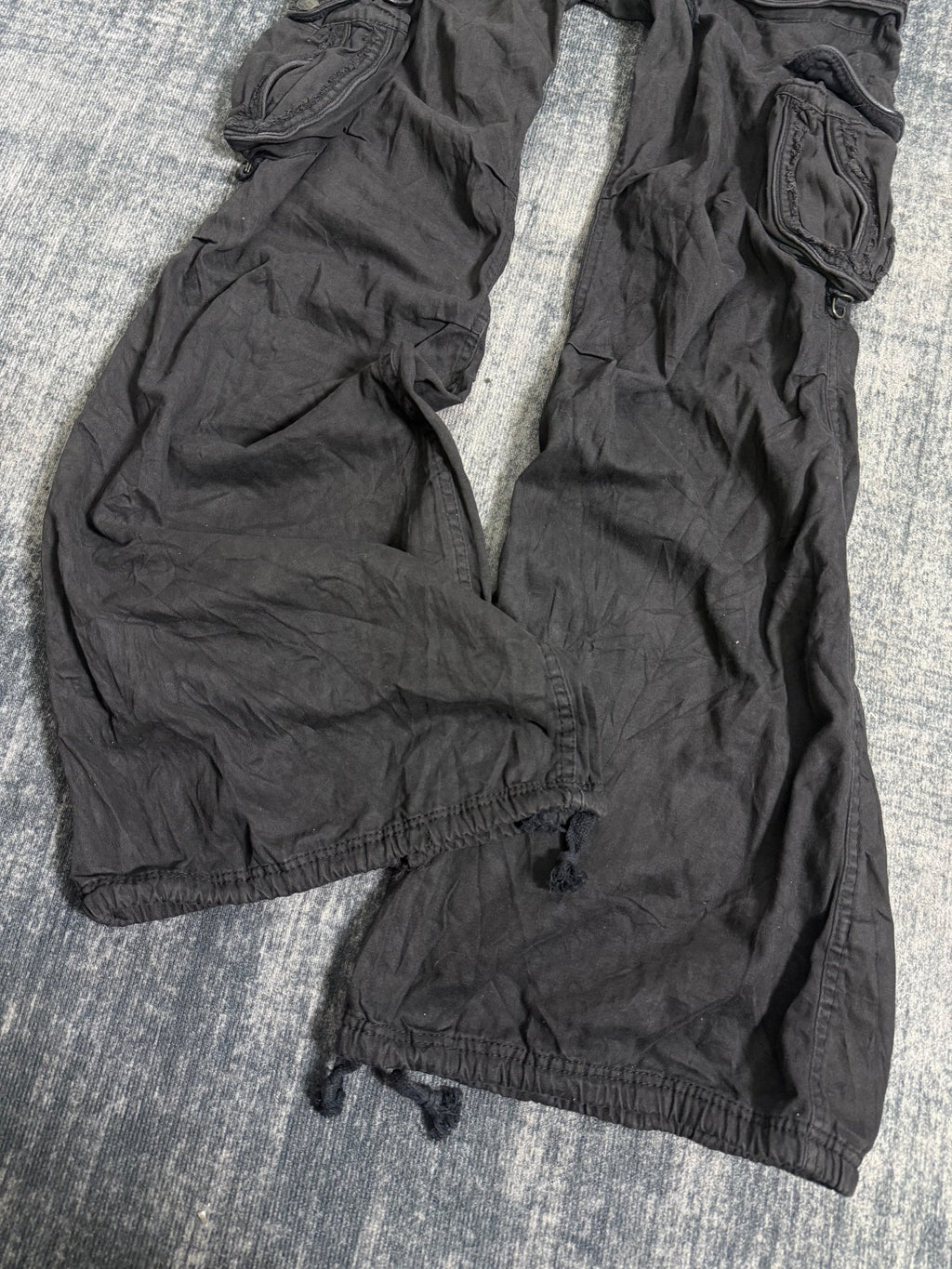 B2V - CARGO PANT༒ vintage streetwear thrift y2k clothing by B2V_BAD2WEAR