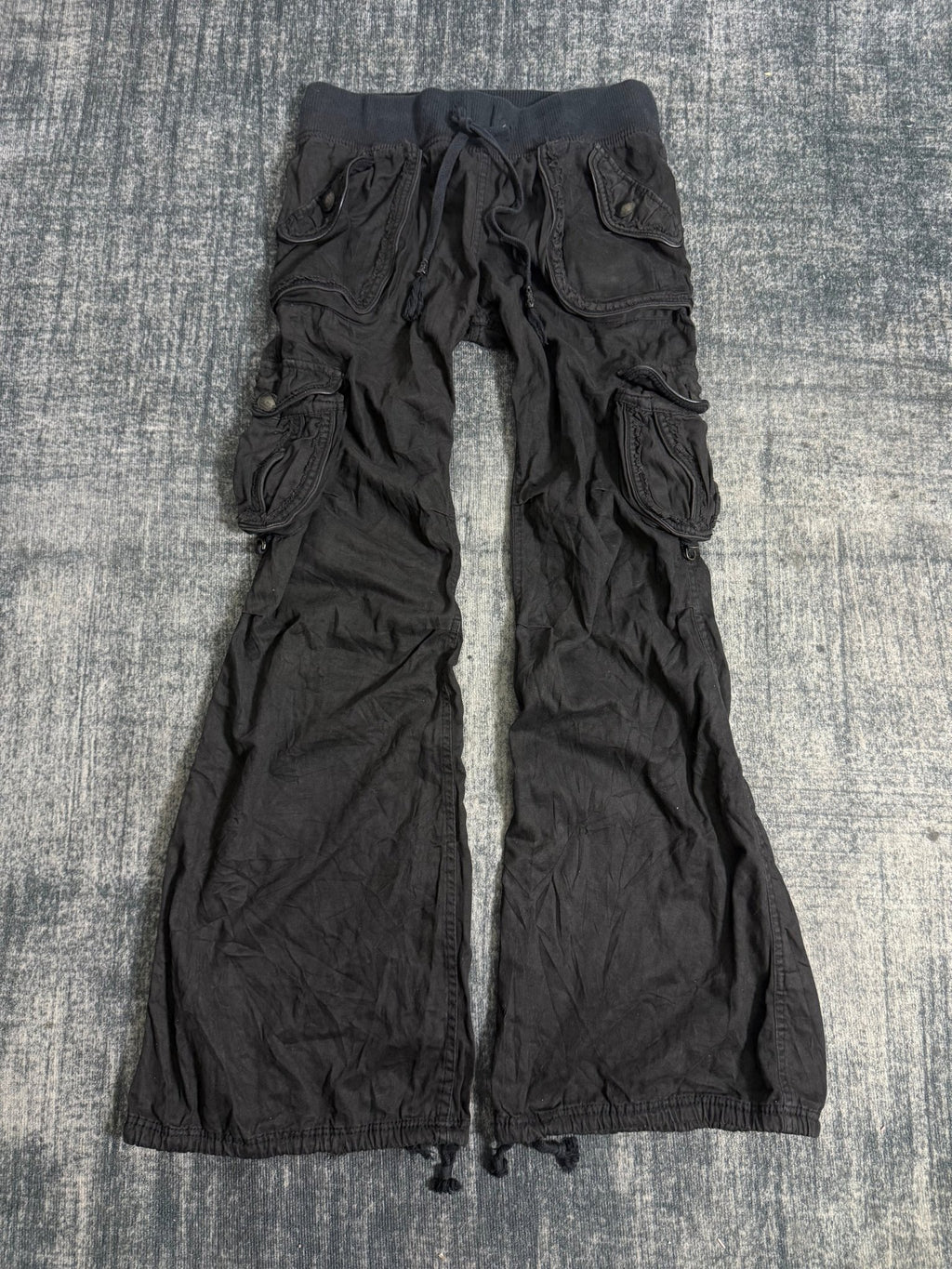 B2V - CARGO PANT༒ vintage streetwear thrift y2k clothing by B2V_BAD2WEAR
