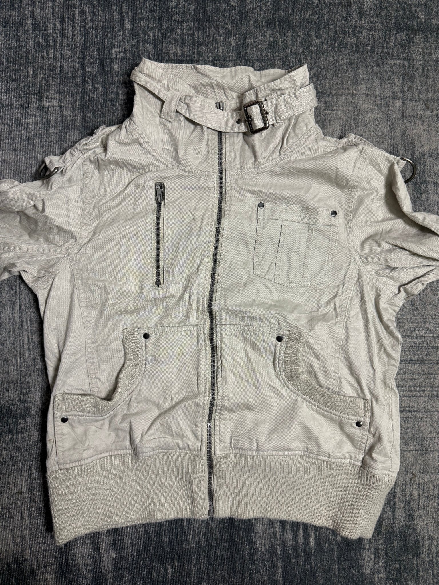 B2V - CASA JACKET༒ vintage streetwear thrift y2k clothing by B2V_BAD2WEAR