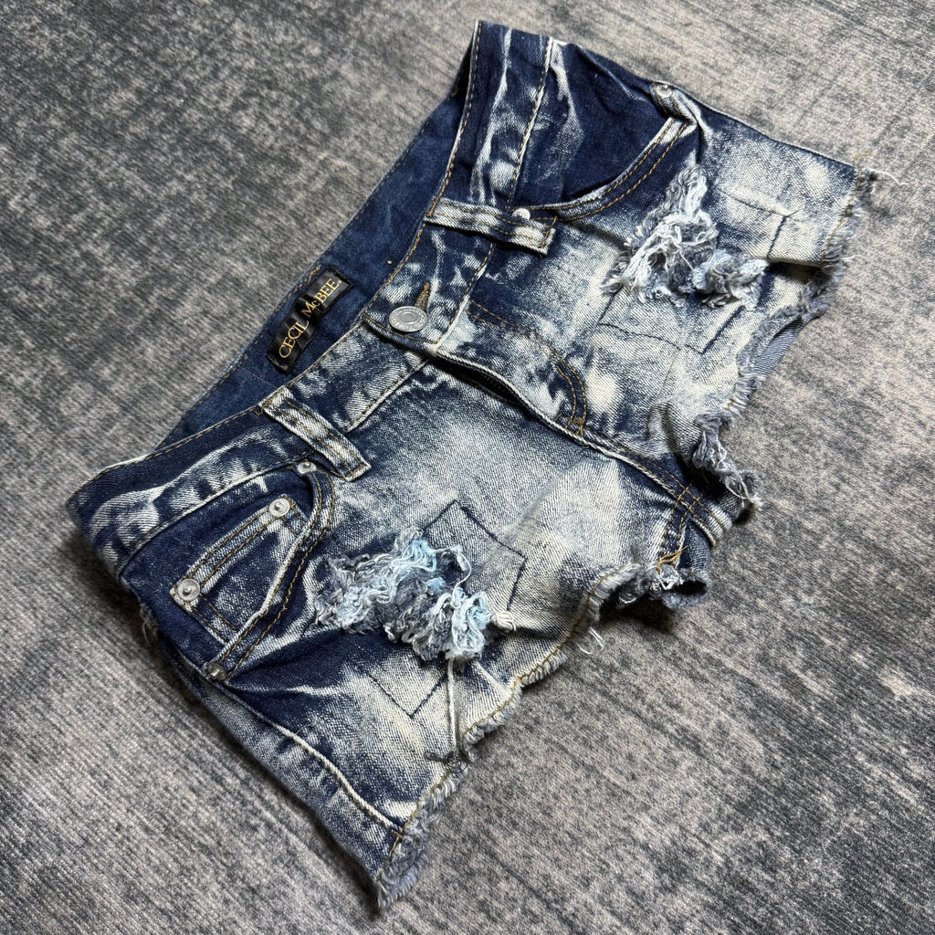 B2V - Cecil mc beeSHORT༒SS24 vintage streetwear thrift y2k clothing by B2V_BAD2WEAR