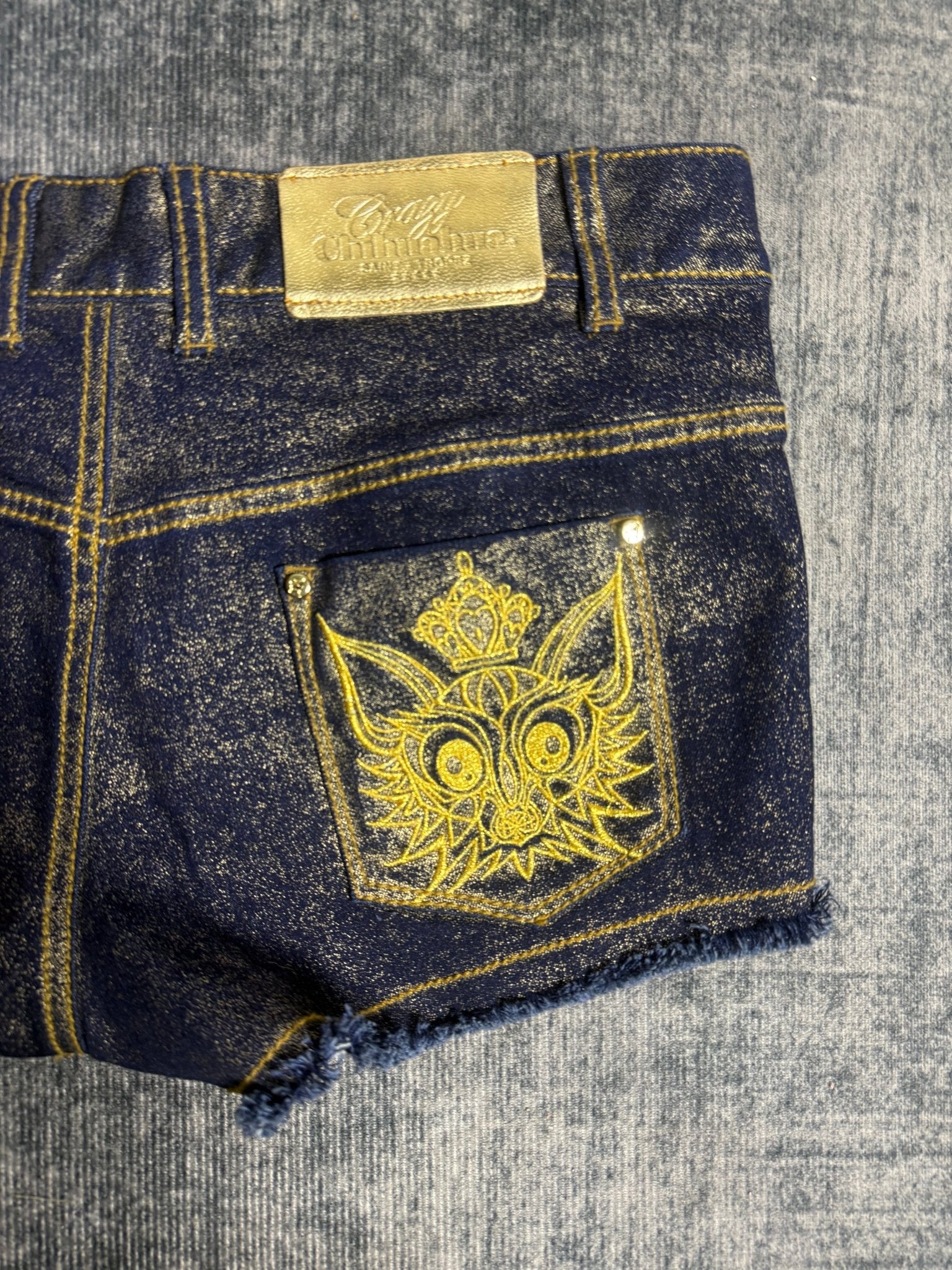 B2V - CHIHUAHUA SHORT༒ vintage streetwear thrift y2k clothing by B2V_BAD2WEAR