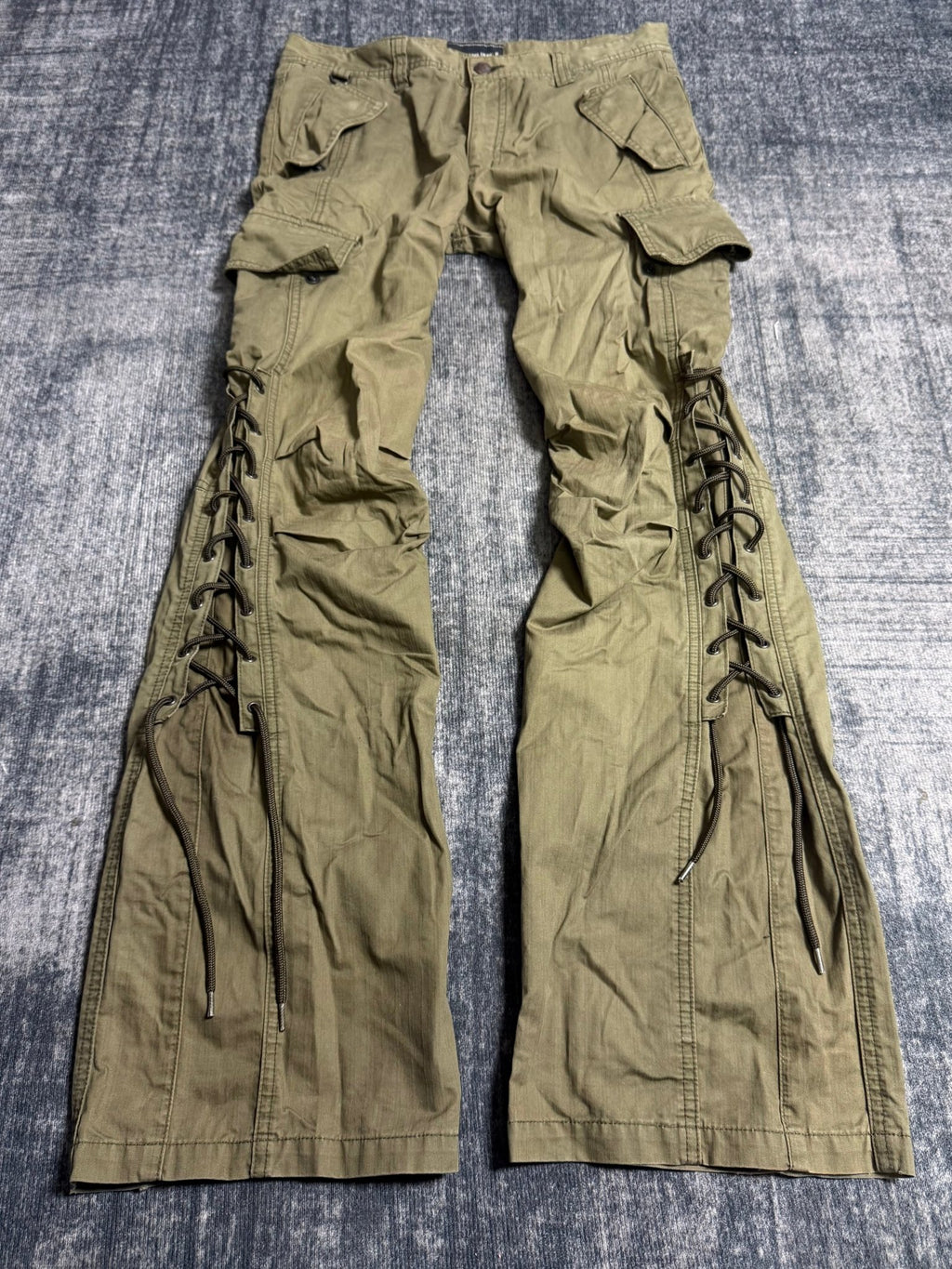 B2V - CHIL CARGO PANT༒ vintage streetwear thrift y2k clothing by B2V_BAD2WEAR