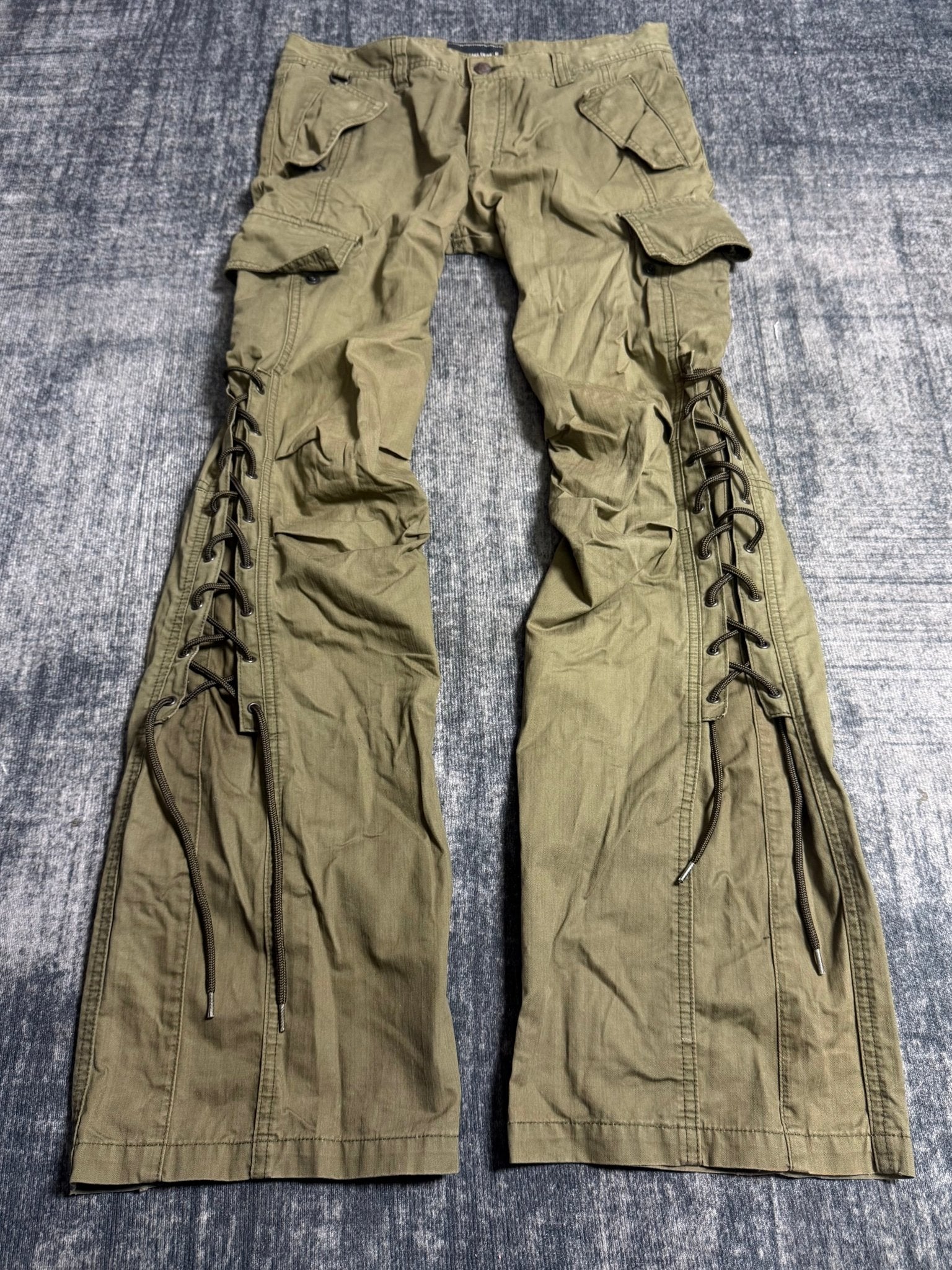 B2V - CHIL CARGO PANT༒ vintage streetwear thrift y2k clothing by B2V_BAD2WEAR