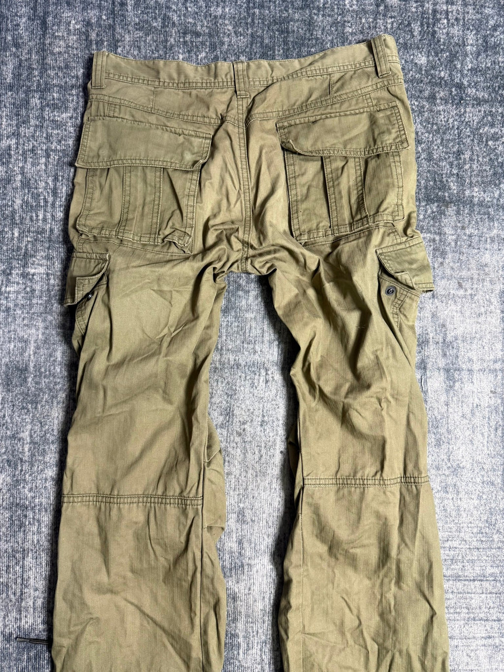 B2V - CHIL CARGO PANT༒ vintage streetwear thrift y2k clothing by B2V_BAD2WEAR