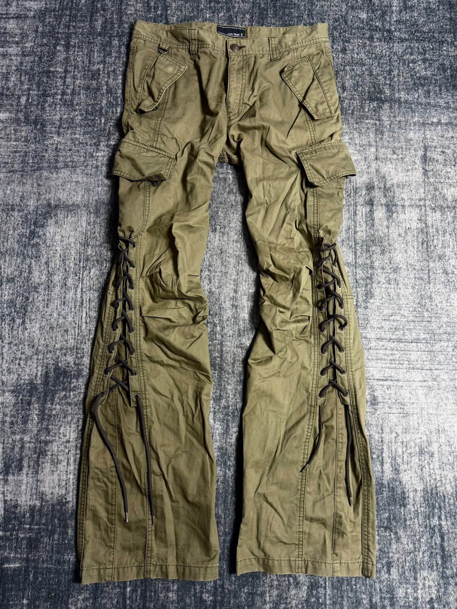 B2V - CHIL CARGO PANT༒ vintage streetwear thrift y2k clothing by B2V_BAD2WEAR
