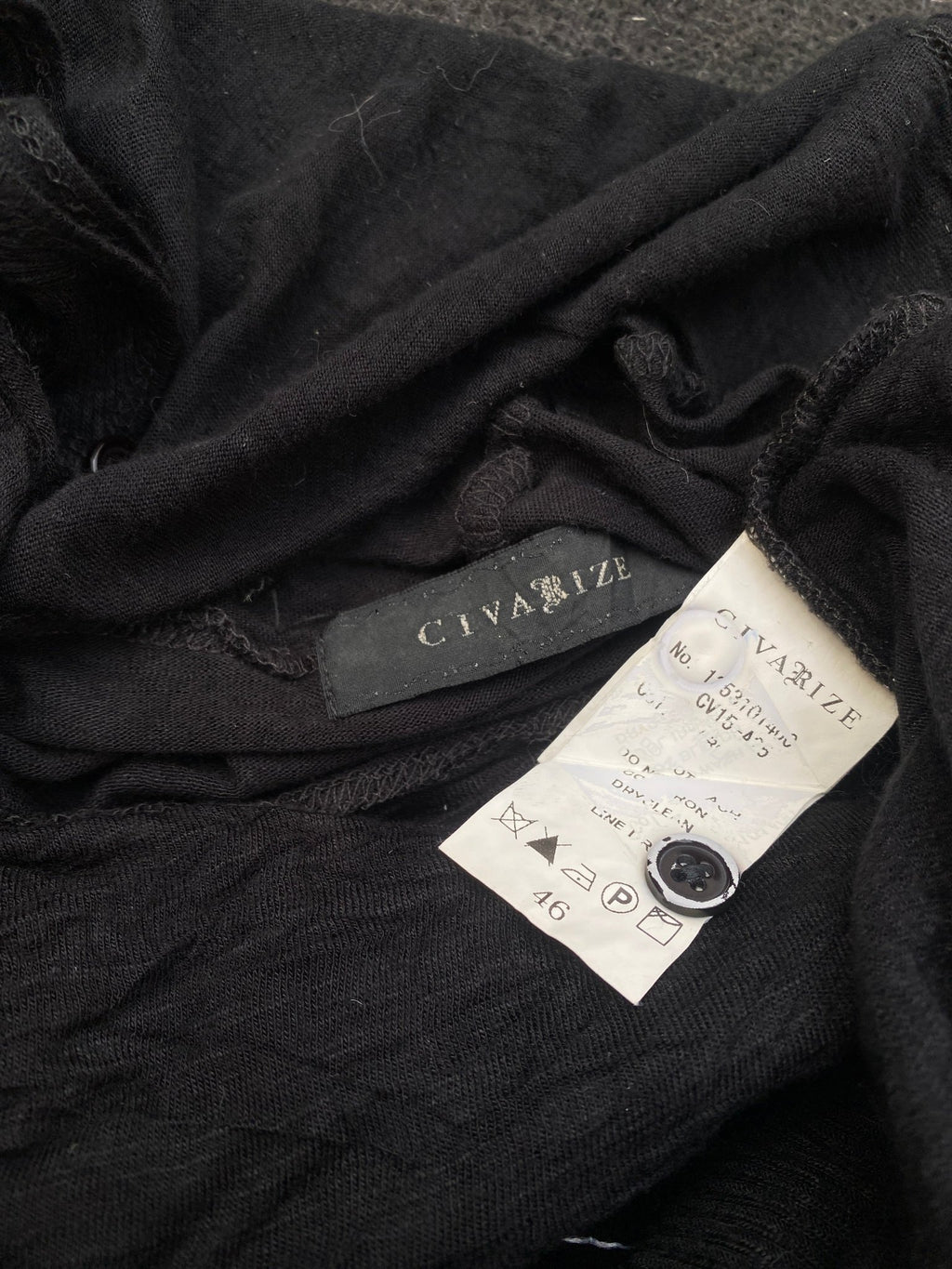 B2V - CIVARIZE T༒ vintage streetwear thrift y2k clothing by B2V_BAD2WEAR