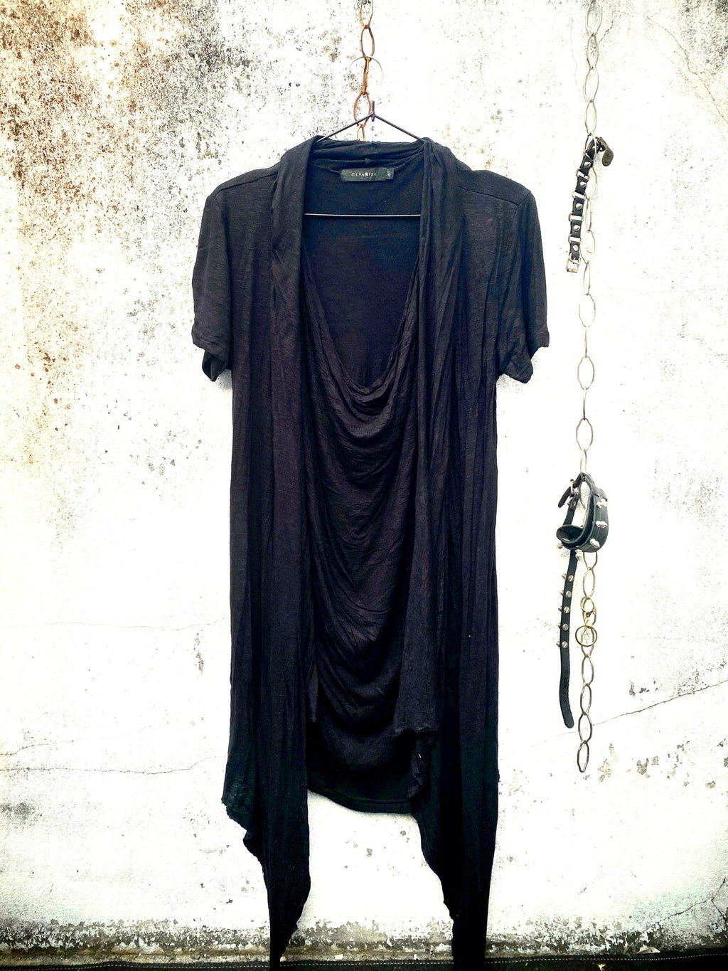 B2V - CIVARIZE T༒ vintage streetwear thrift y2k clothing by B2V_BAD2WEAR