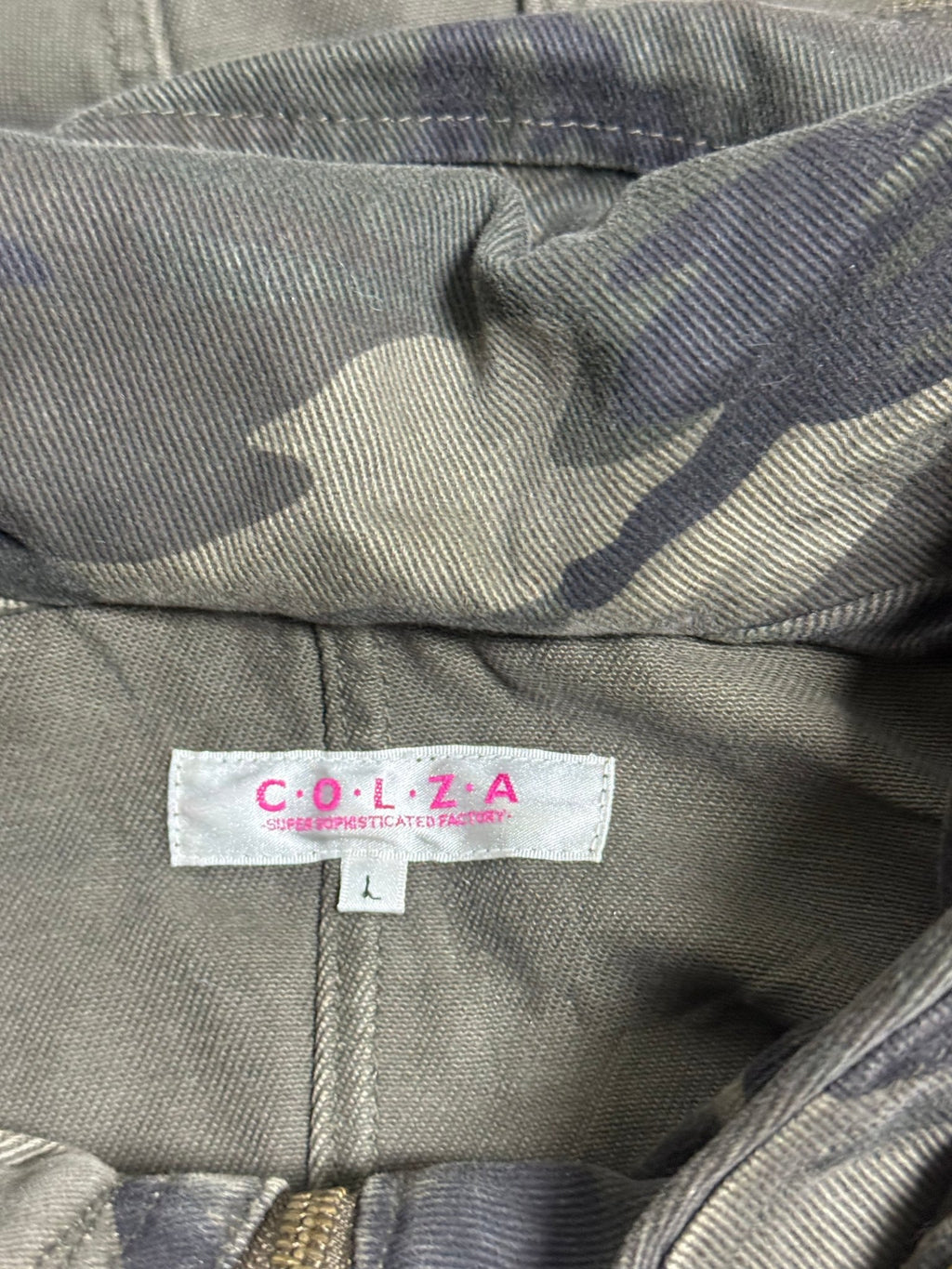 B2V - CLOZA JACKET ༒ vintage streetwear thrift y2k clothing by B2V_BAD2WEAR
