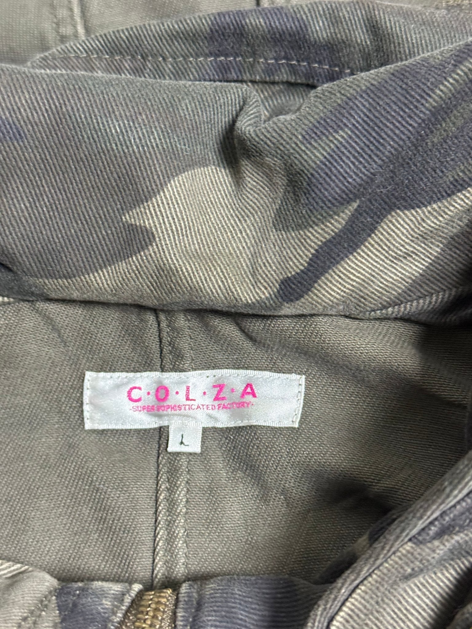 B2V - CLOZA JACKET ༒ vintage streetwear thrift y2k clothing by B2V_BAD2WEAR