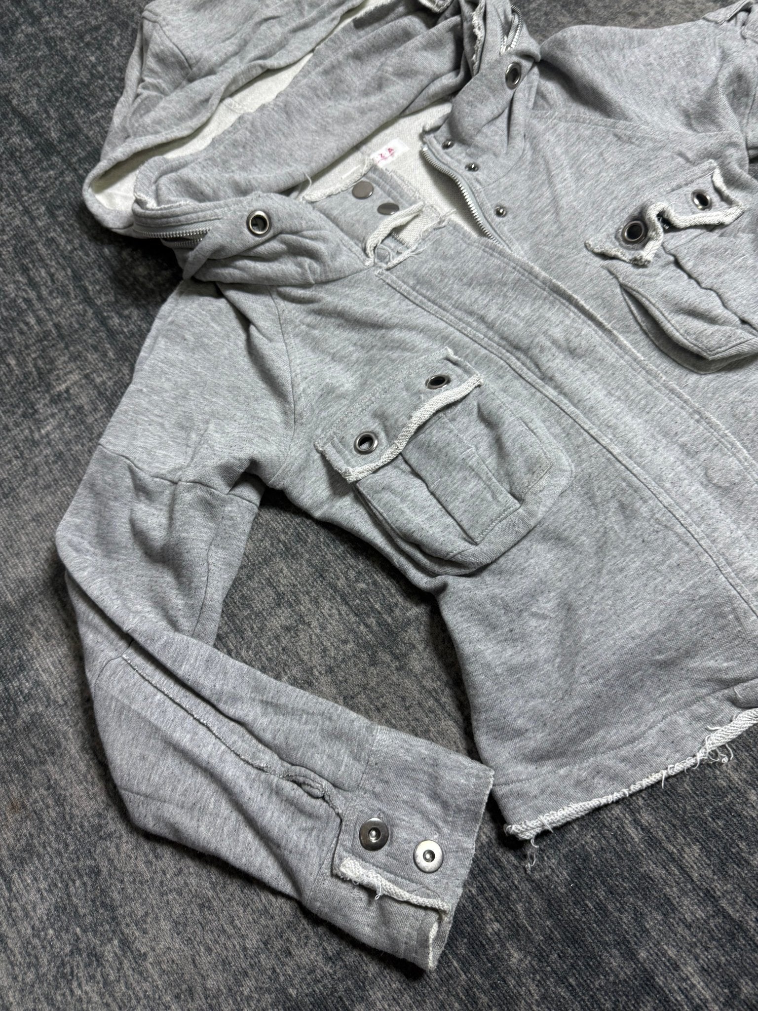 B2V - CLOZA JACKET༒ vintage streetwear thrift y2k clothing by B2V_BAD2WEAR