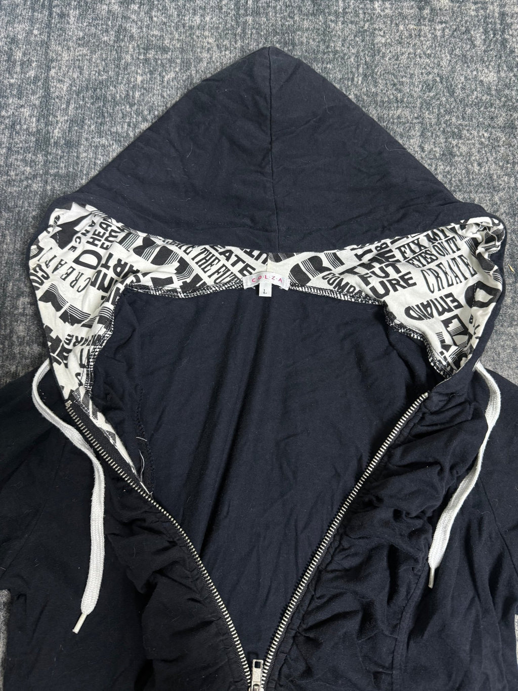 B2V - COLZA HOODIE༒ vintage streetwear thrift y2k clothing by B2V_BAD2WEAR