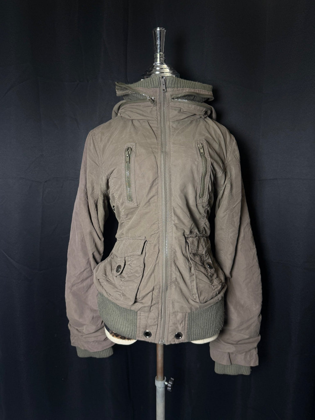 B2V - COLZA JACKET༒ vintage streetwear thrift y2k clothing by B2V_BAD2WEAR