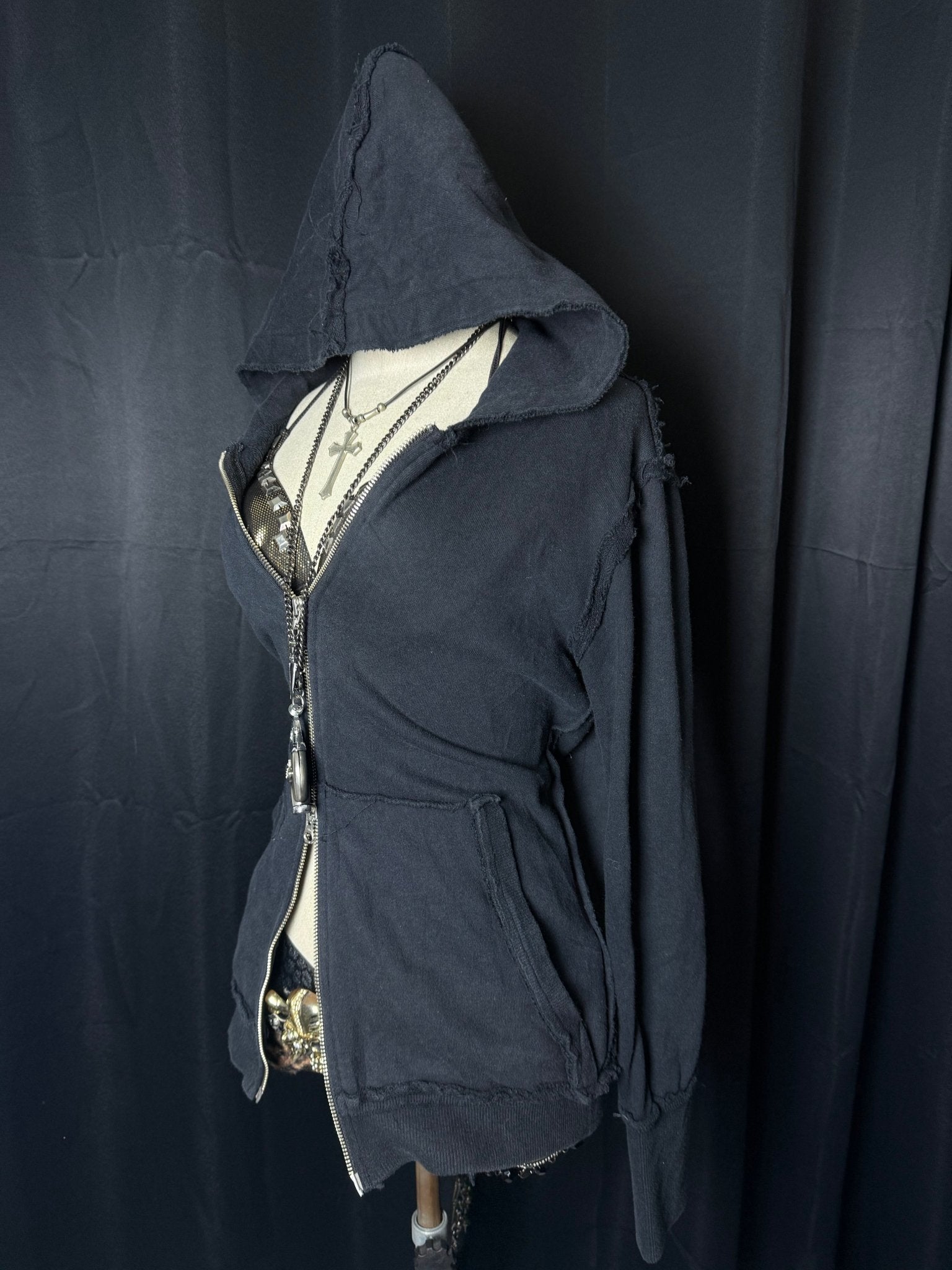 B2V - COOL HOODIE ༒ vintage streetwear thrift y2k clothing by B2V_BAD2WEAR