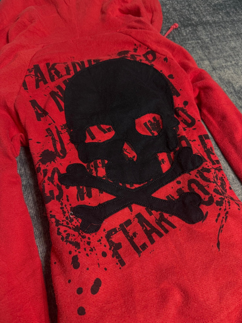 B2V - CORNFLAKE R (1)༒ vintage streetwear thrift y2k clothing by B2V_BAD2WEAR