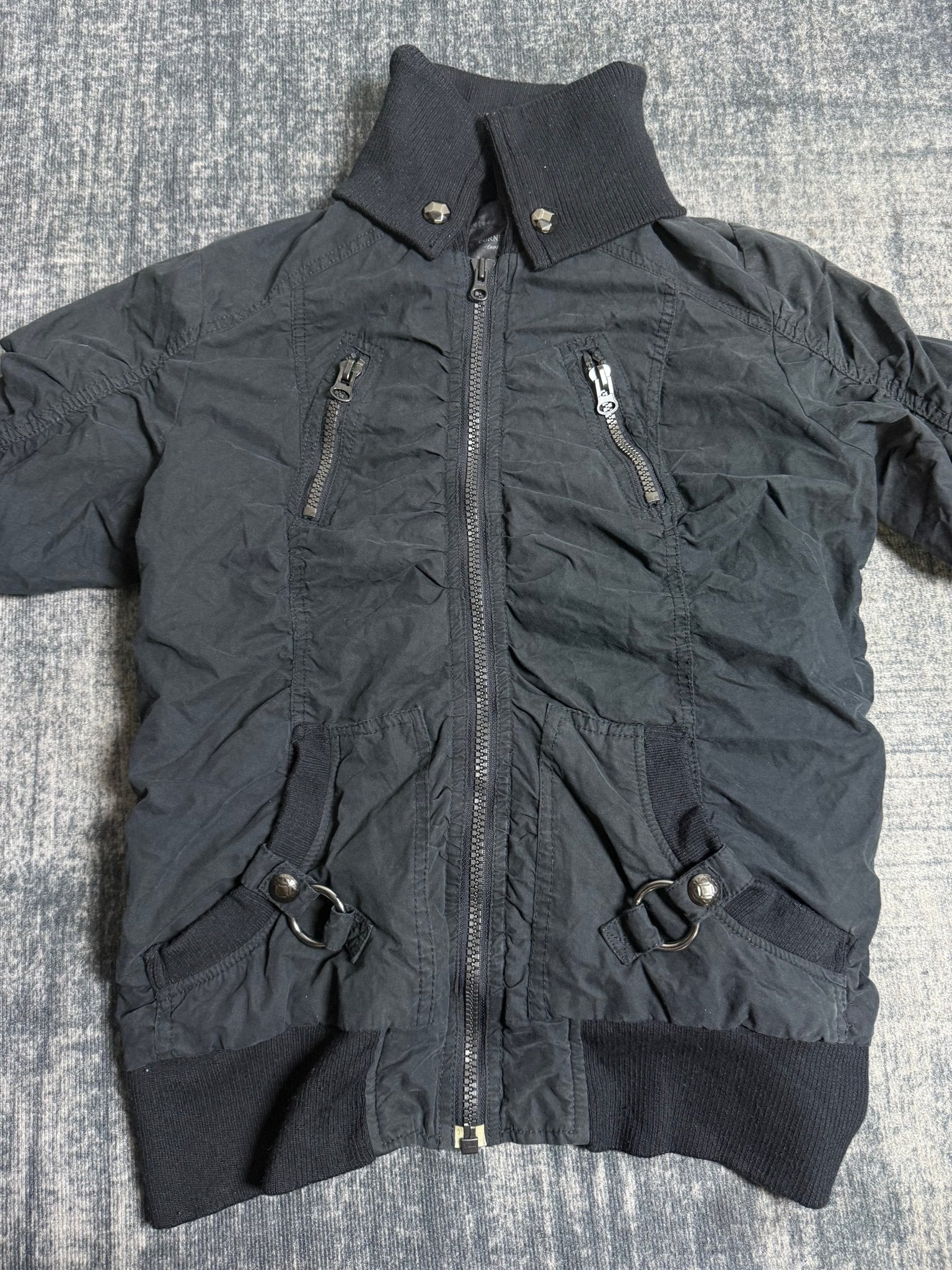 B2V - CORNFLEAK ZIP JACKET༒ vintage streetwear thrift y2k clothing by B2V_BAD2WEAR