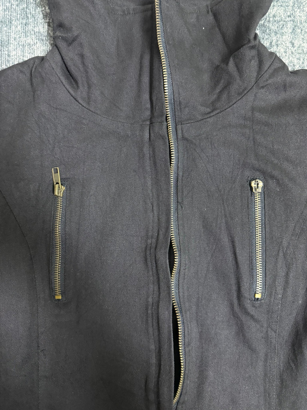 B2V - CRY X JACKET༒ (2) vintage streetwear thrift y2k clothing by B2V_BAD2WEAR
