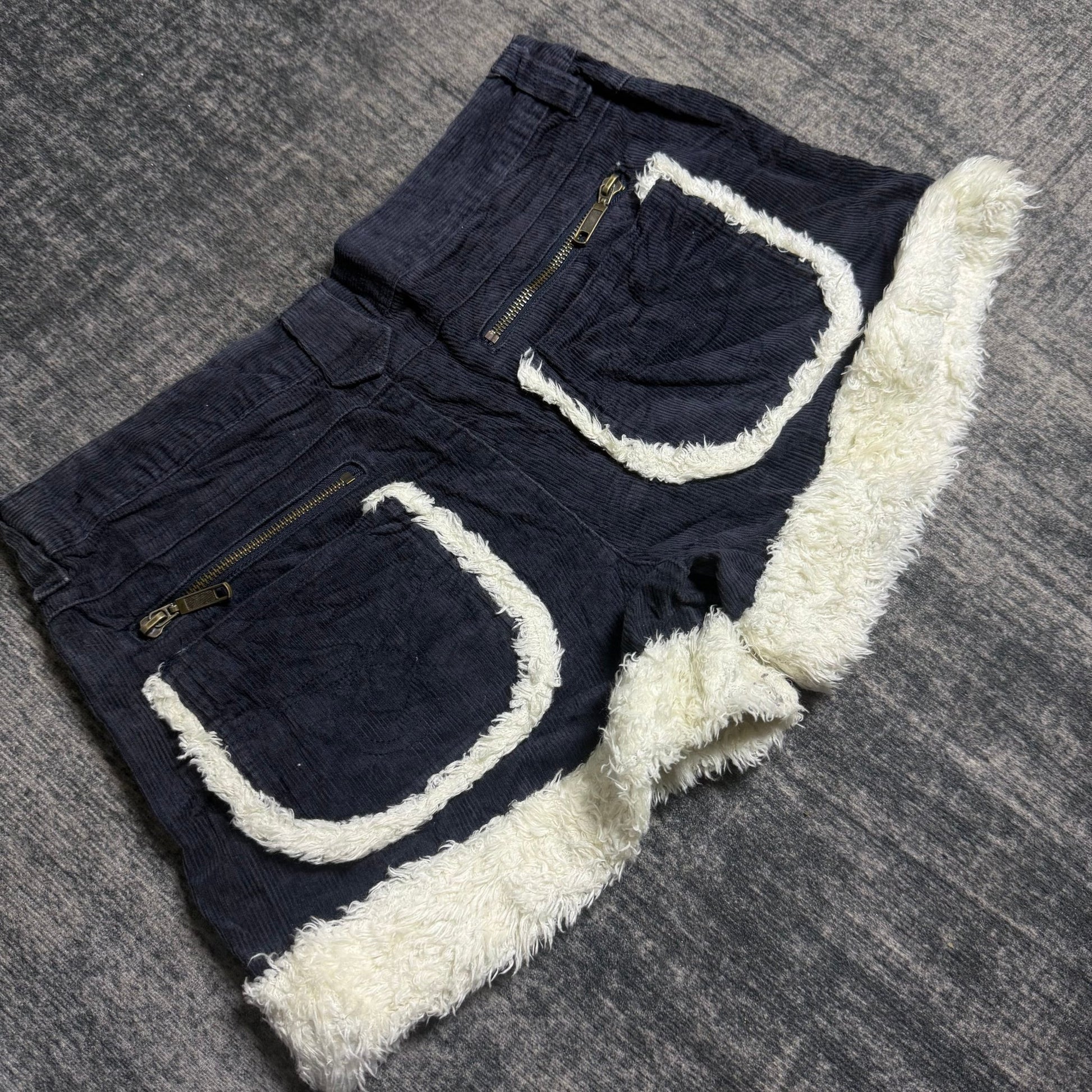 B2V - DAILY SHORT༒ SS32 vintage streetwear thrift y2k clothing by B2V_BAD2WEAR