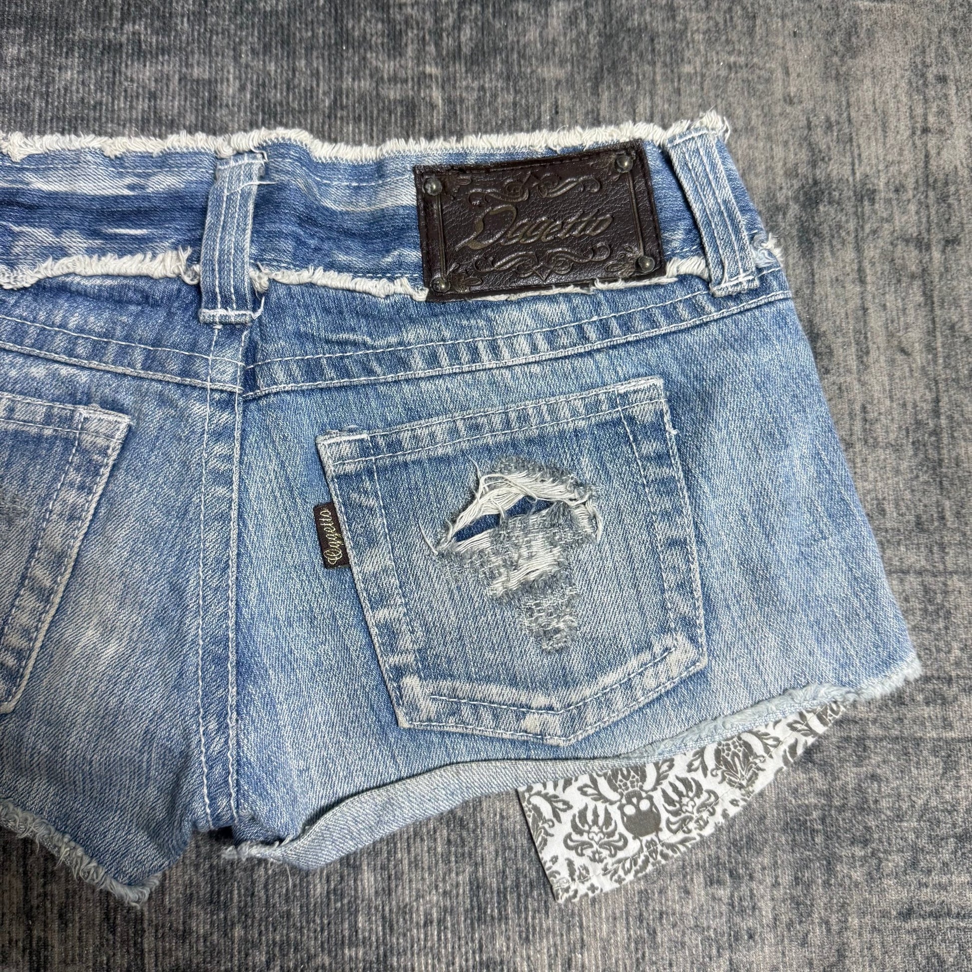 B2V - DGGETTO SHORT༒ SS34 vintage streetwear thrift y2k clothing by B2V_BAD2WEAR