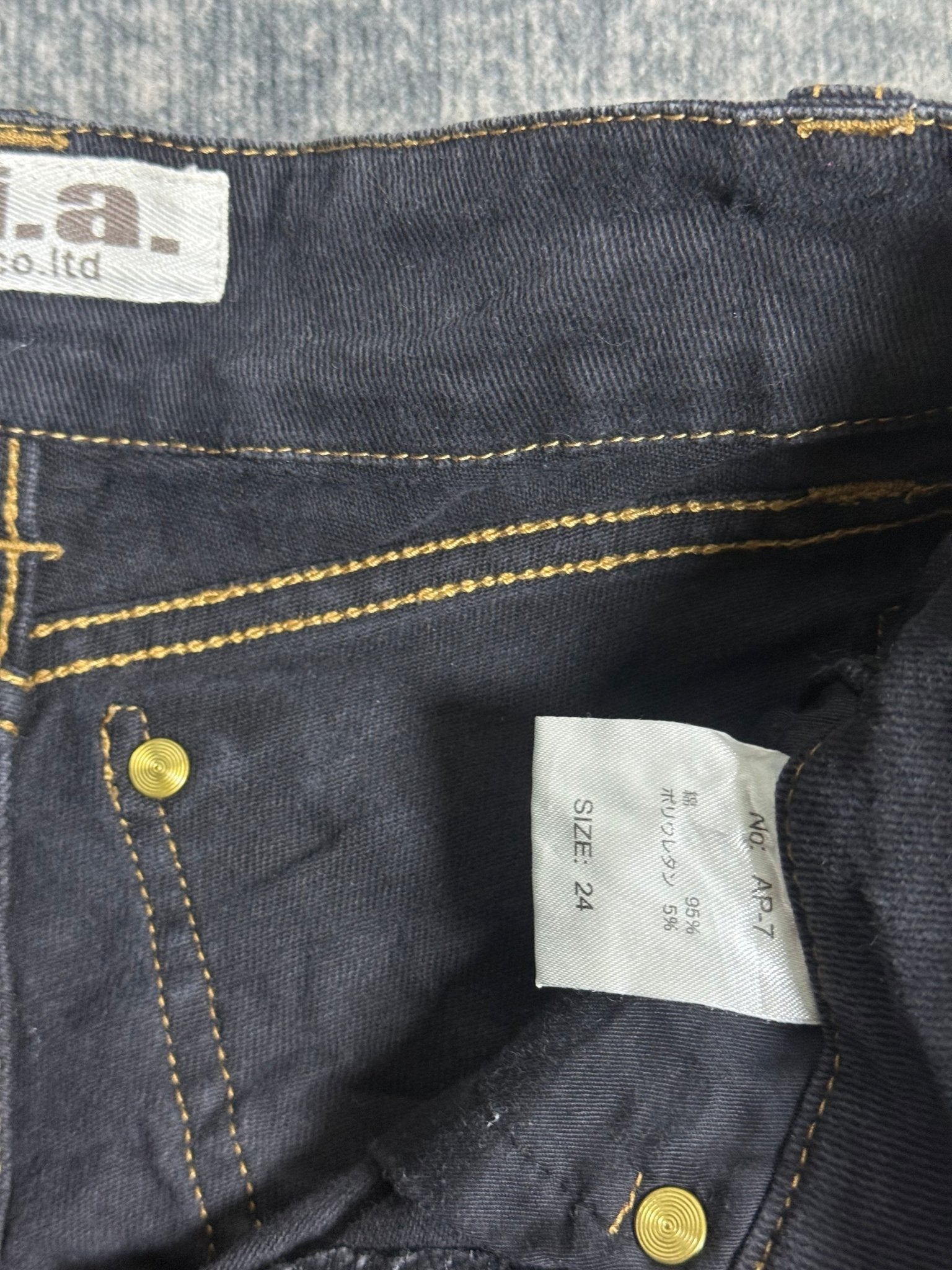 B2V - DIA SHORT༒ vintage streetwear thrift y2k clothing by B2V_BAD2WEAR