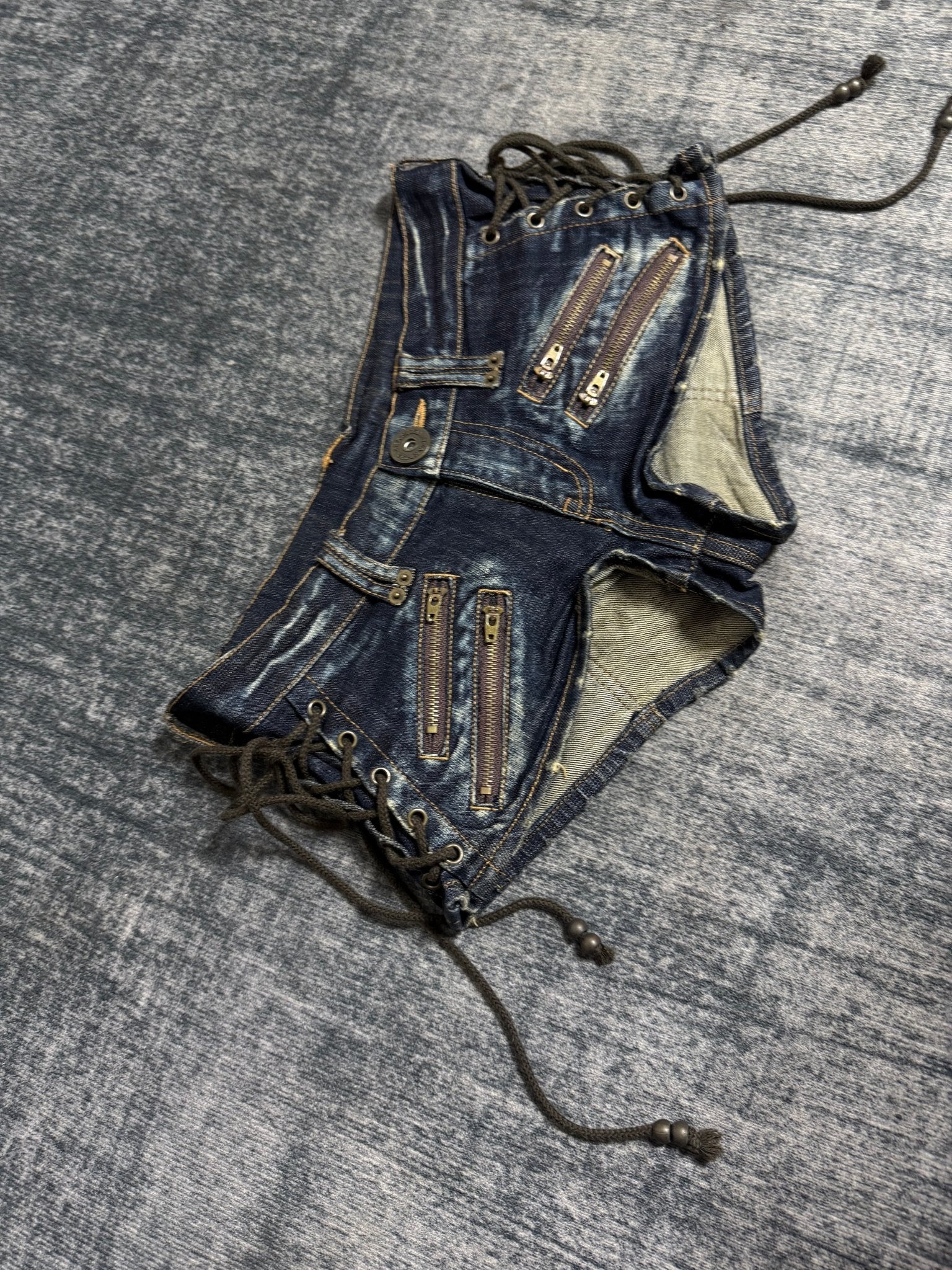 B2V - DIA SHORT༒ vintage streetwear thrift y2k clothing by B2V_BAD2WEAR
