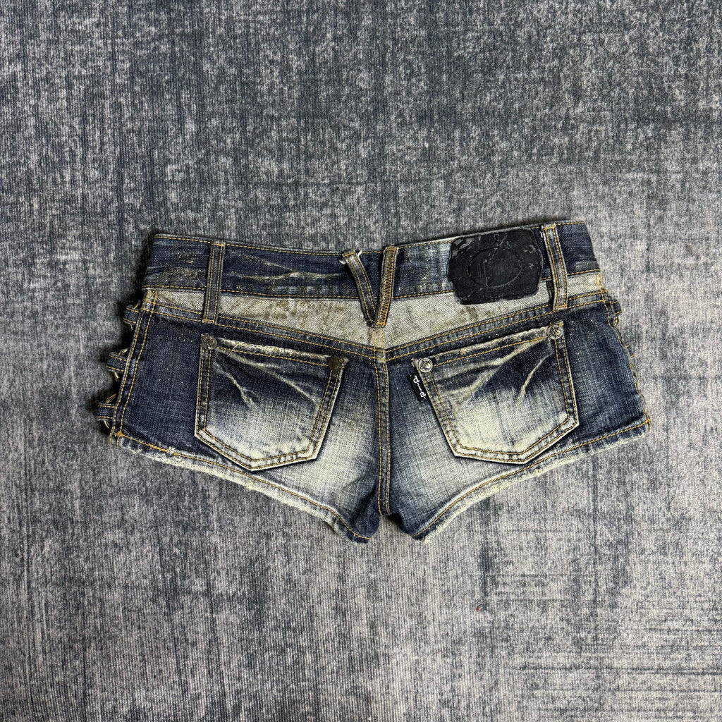 B2V - DIA SHORT༒ vintage streetwear thrift y2k clothing by B2V_BAD2WEAR