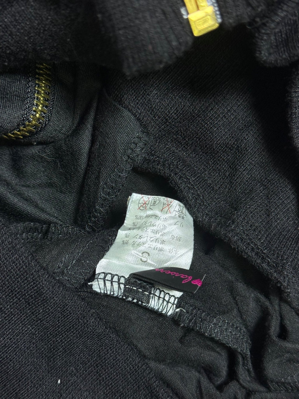B2V - DIALLE TOP༒ vintage streetwear thrift y2k clothing by B2V_BAD2WEAR