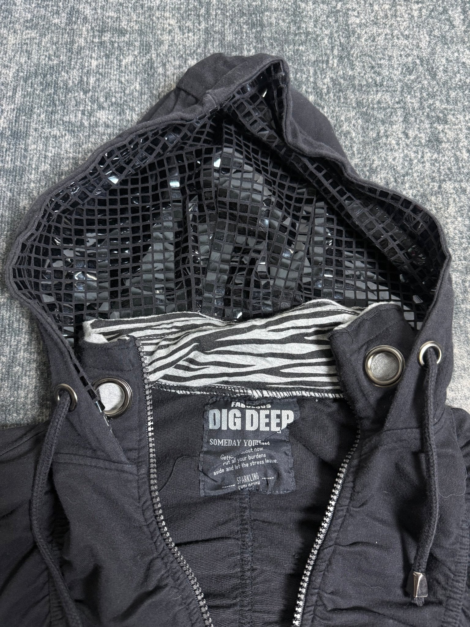 B2V - DIG DEEP JACKET༒ vintage streetwear thrift y2k clothing by B2V_BAD2WEAR