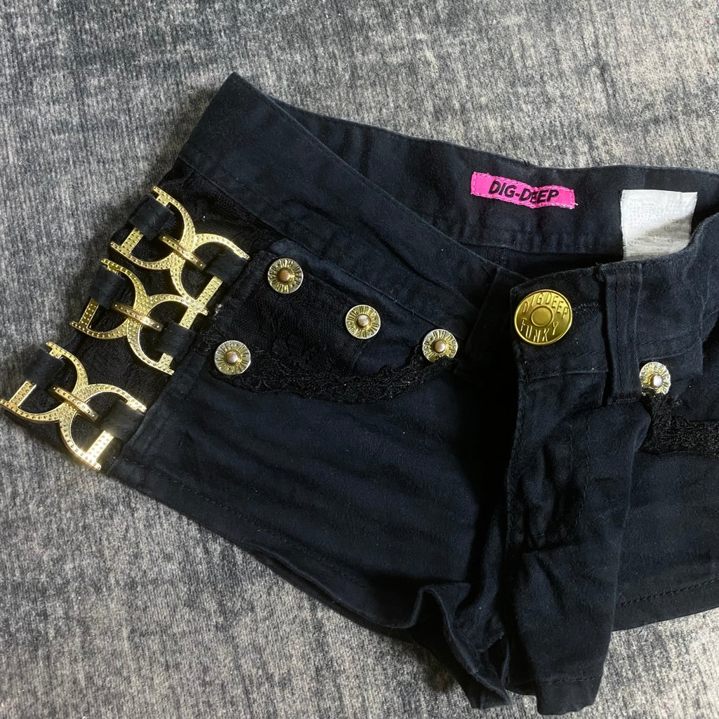 B2V - DIG DEEP SHORT༒ vintage streetwear thrift y2k clothing by B2V_BAD2WEAR