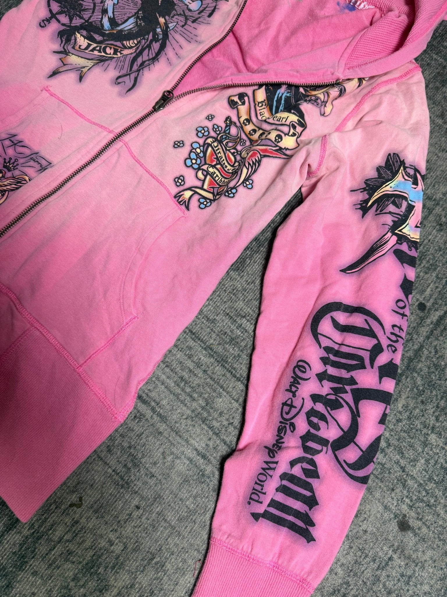 B2V - DISNEY HOODIE༒ vintage streetwear thrift y2k clothing by B2V_BAD2WEAR