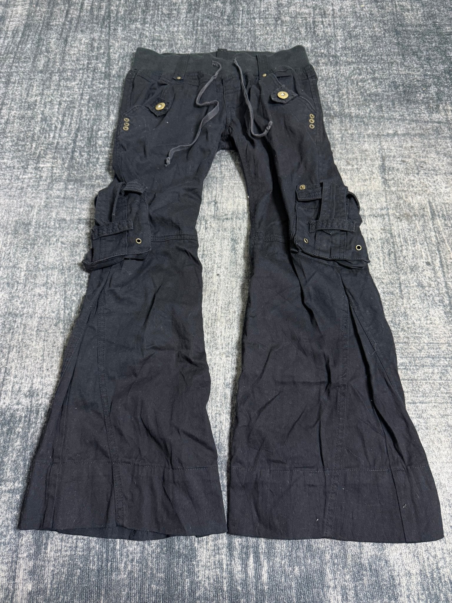 B2V - DOSCH CARGO PANT༒ vintage streetwear thrift y2k clothing by B2V_BAD2WEAR