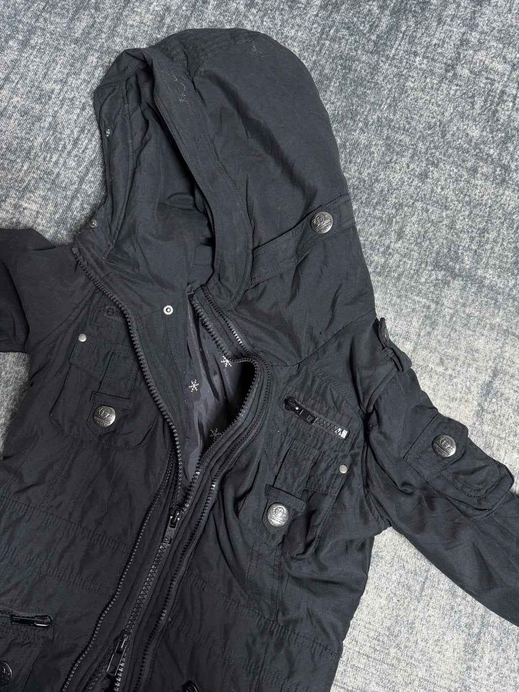 B2V - DUREN JACKET༒ vintage streetwear thrift y2k clothing by B2V_BAD2WEAR