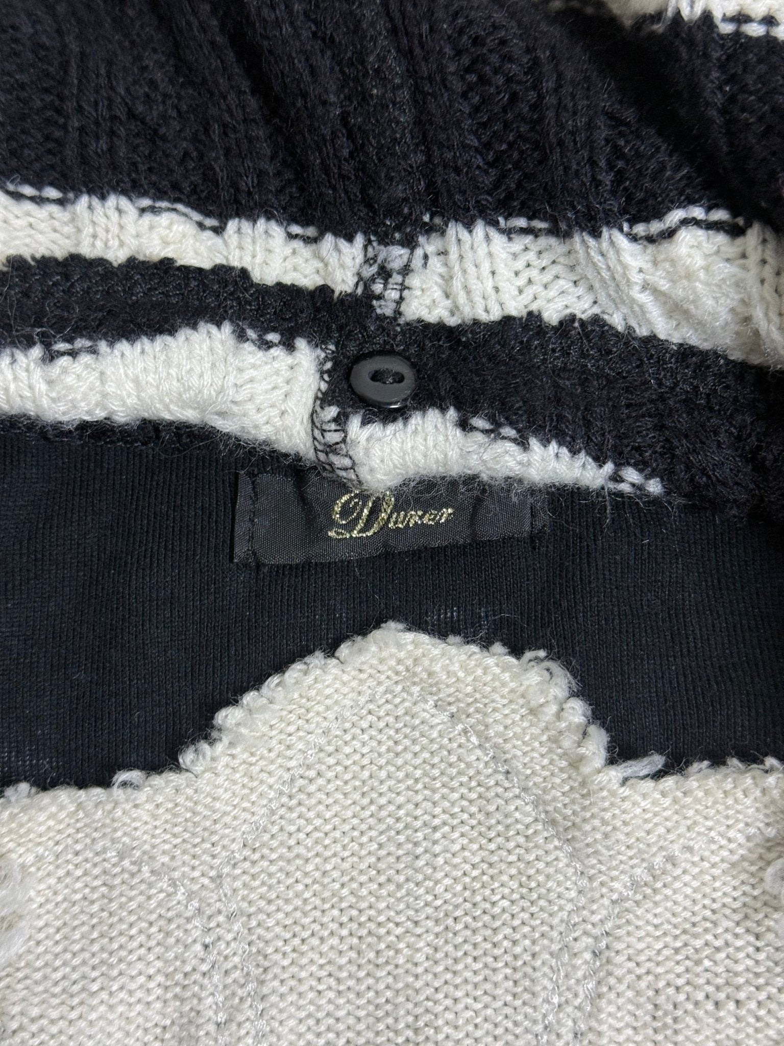 B2V - DURER HOODIE (1)༒ *RARE* vintage streetwear thrift y2k clothing by B2V_BAD2WEAR
