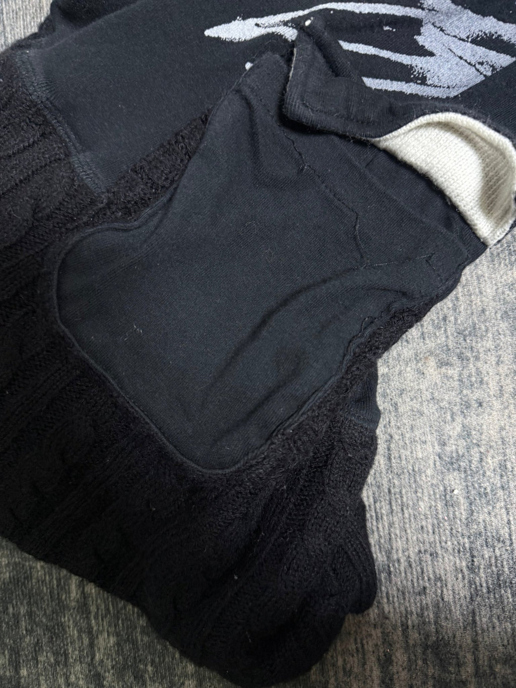 B2V - DURER HOODIE (1)༒ *RARE* vintage streetwear thrift y2k clothing by B2V_BAD2WEAR