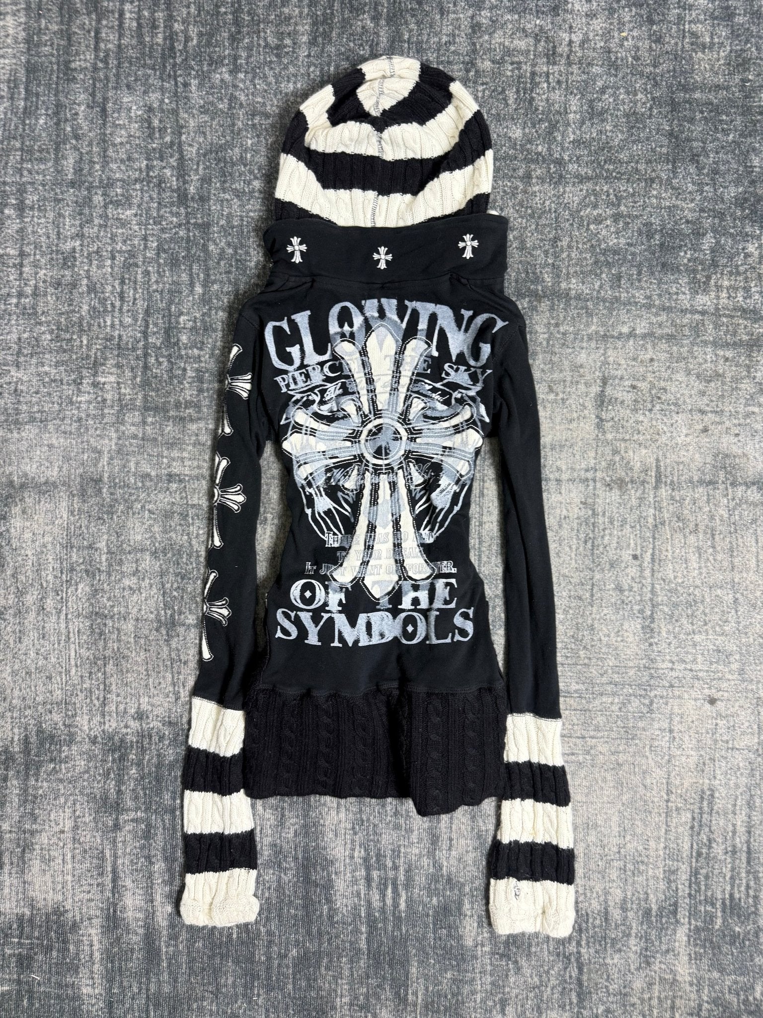 B2V - DURER HOODIE (1)༒ *RARE* vintage streetwear thrift y2k clothing by B2V_BAD2WEAR