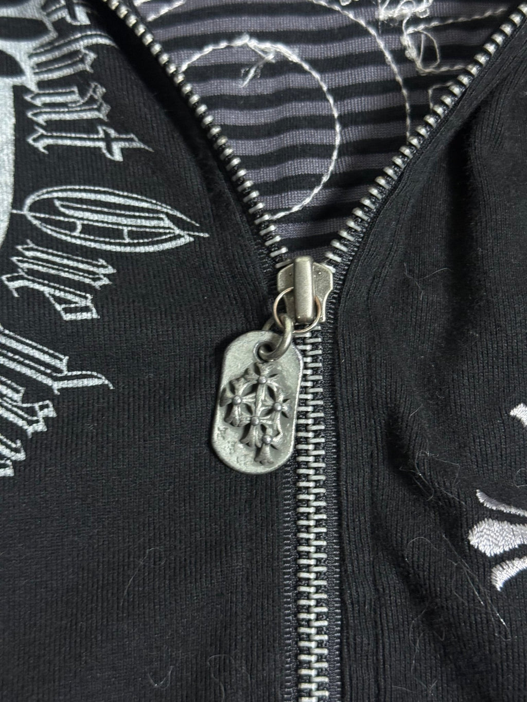 B2V - DURER HOODIE(2)༒ *RARE * vintage streetwear thrift y2k clothing by B2V_BAD2WEAR