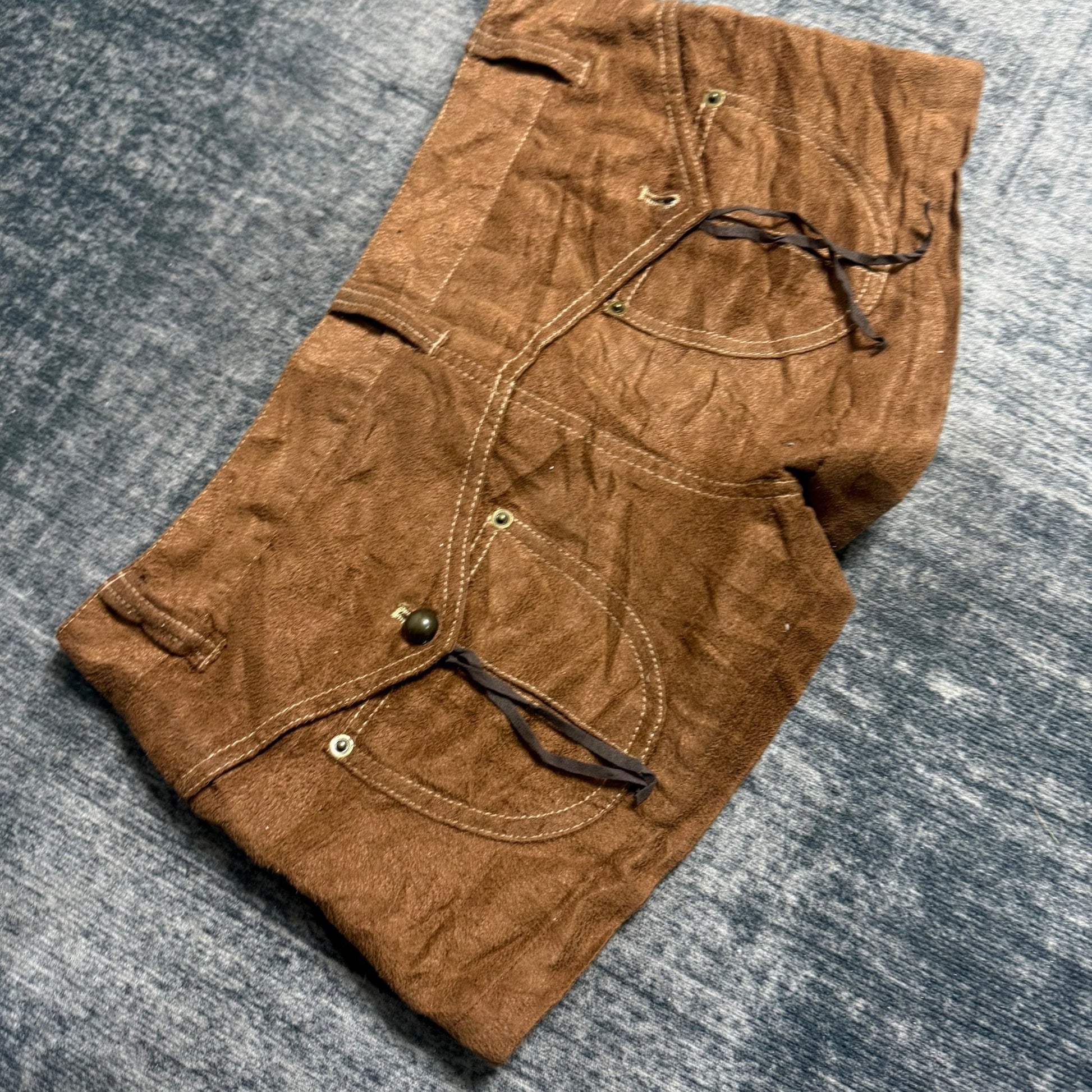 B2V - EMSEXCITE SHORT༒ vintage streetwear thrift y2k clothing by B2V_BAD2WEAR