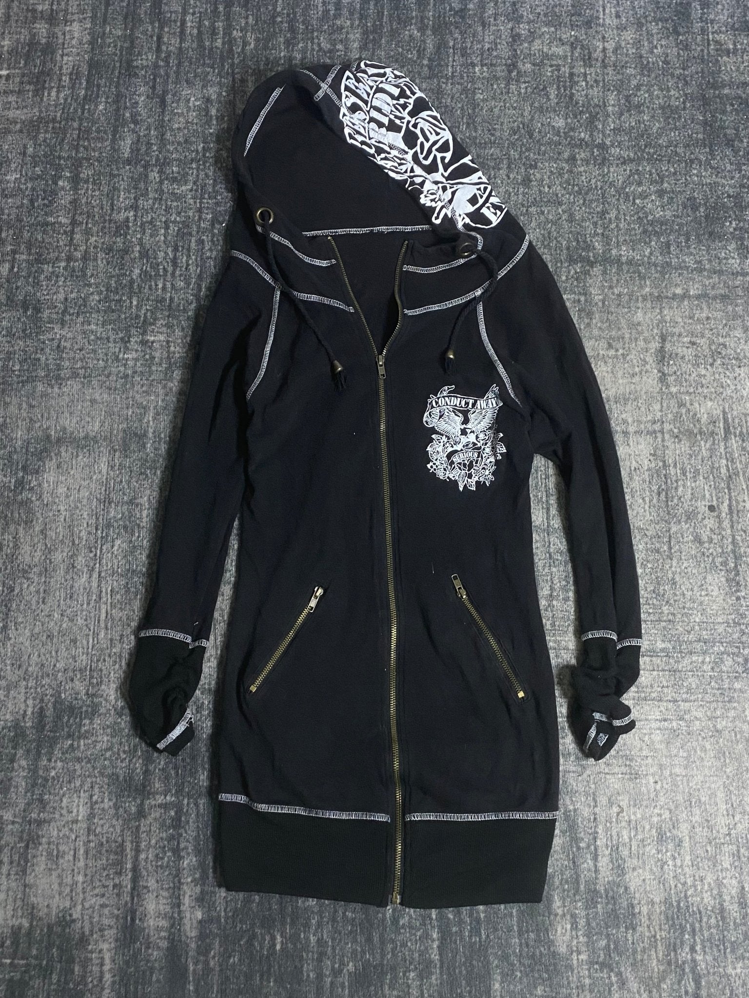 B2V - ESCEAPE HOODIE༒ vintage streetwear thrift y2k clothing by B2V_BAD2WEAR