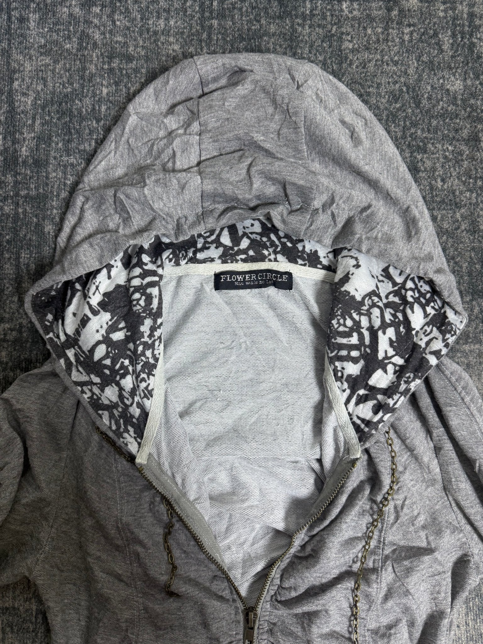 B2V - FLOWER HOODIE༒ vintage streetwear thrift y2k clothing by B2V_BAD2WEAR
