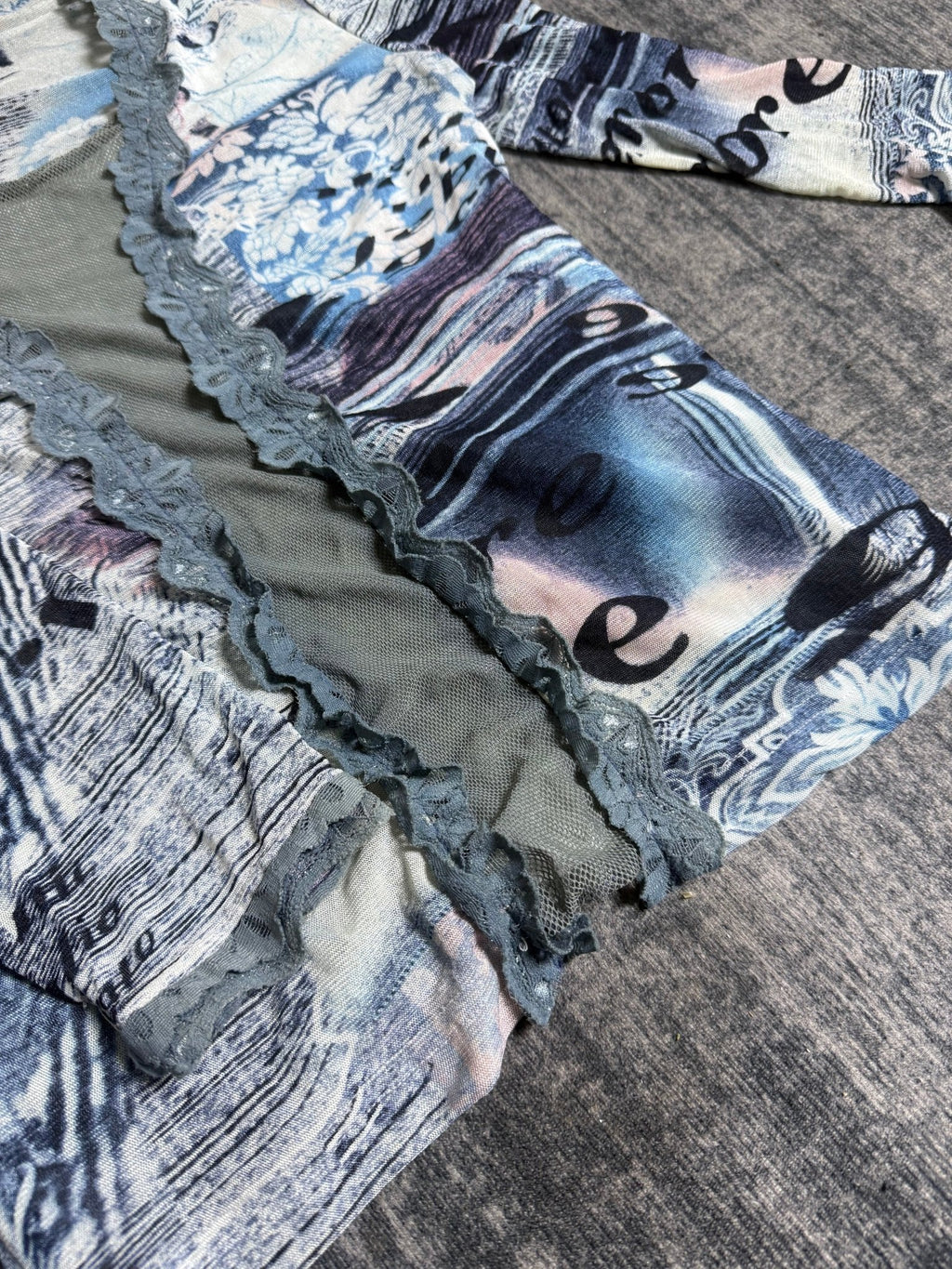 B2V - FLST SHIRT༒ vintage streetwear thrift y2k clothing by B2V_BAD2WEAR