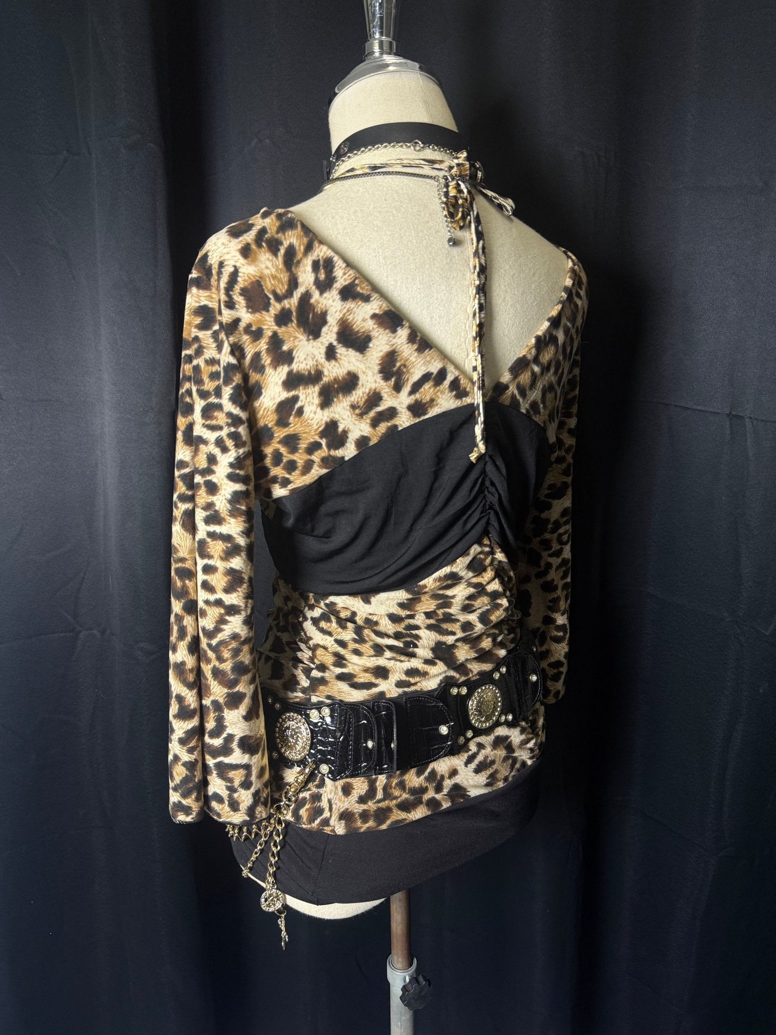 B2V - GAL MINI D ༒ vintage streetwear thrift y2k clothing by B2V_BAD2WEAR