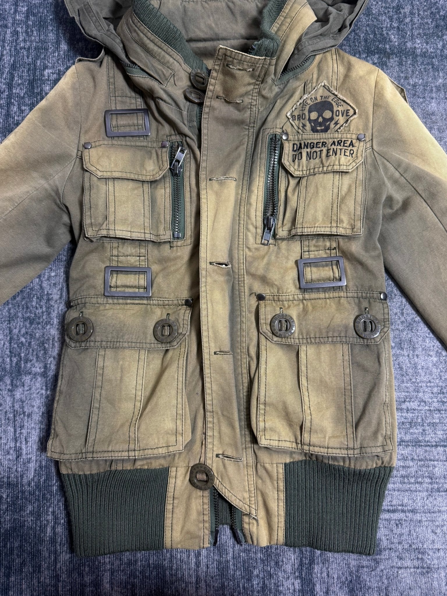B2V - GHOST OF HARLEM JACKET༒ *RARE* vintage streetwear thrift y2k clothing by B2V_BAD2WEAR