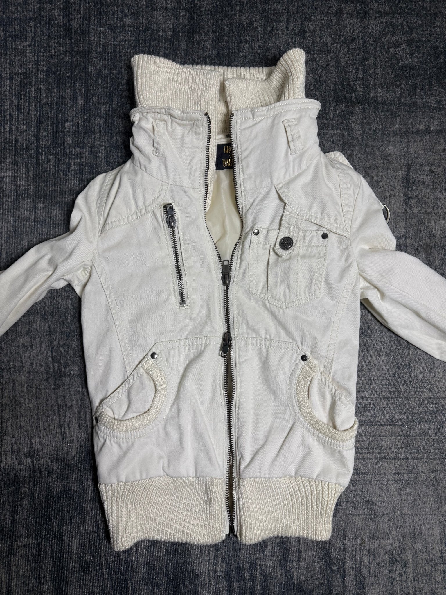 B2V - GHOST OF HARLEM JACKET༒ *RARE* vintage streetwear thrift y2k clothing by B2V_BAD2WEAR