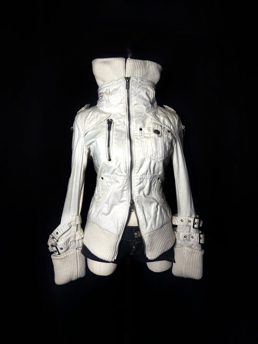 B2V - GHOST OF HARLEM JACKET༒ *RARE* vintage streetwear thrift y2k clothing by B2V_BAD2WEAR