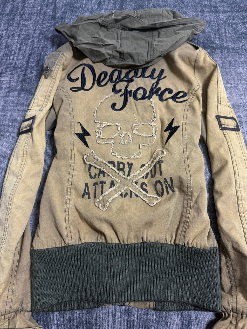 B2V - GHOST OF HARLEM JACKET༒ *RARE* vintage streetwear thrift y2k clothing by B2V_BAD2WEAR