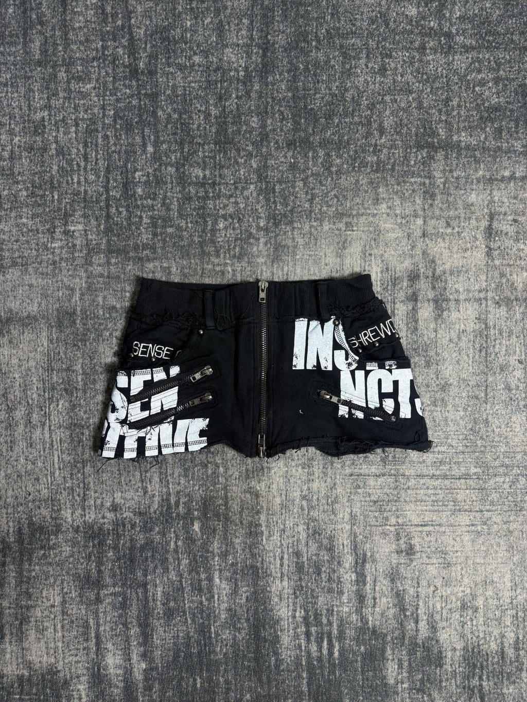 B2V - GHOST OF HARLEM SHORT༒ vintage streetwear thrift y2k clothing by B2V_BAD2WEAR