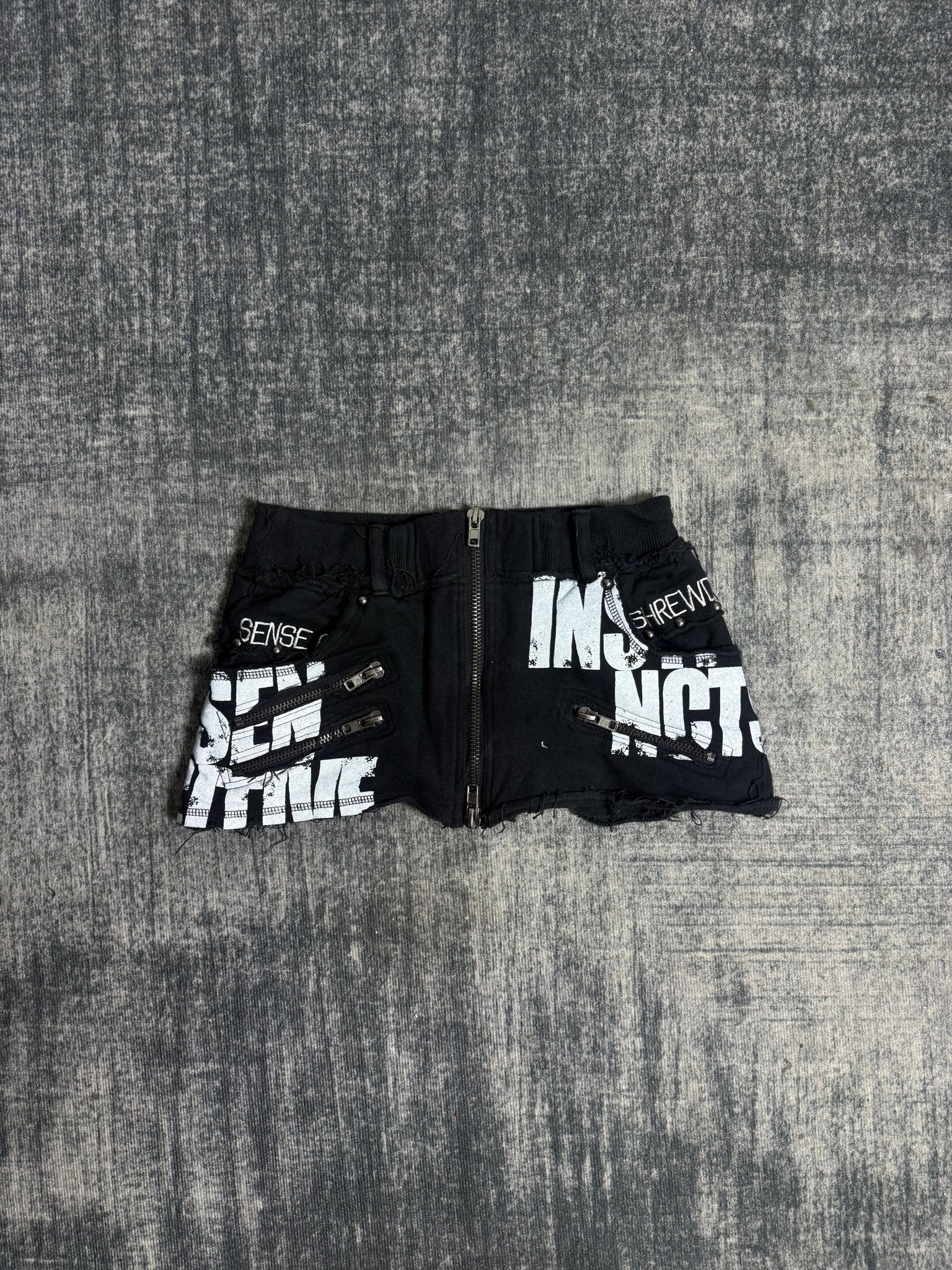 B2V - GHOST OF HARLEM SHORT༒ vintage streetwear thrift y2k clothing by B2V_BAD2WEAR