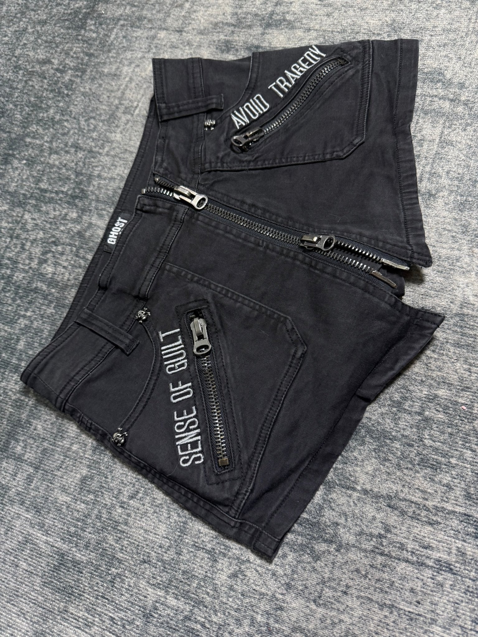 B2V - GHOST OF HARLEM SHORT༒ vintage streetwear thrift y2k clothing by B2V_BAD2WEAR