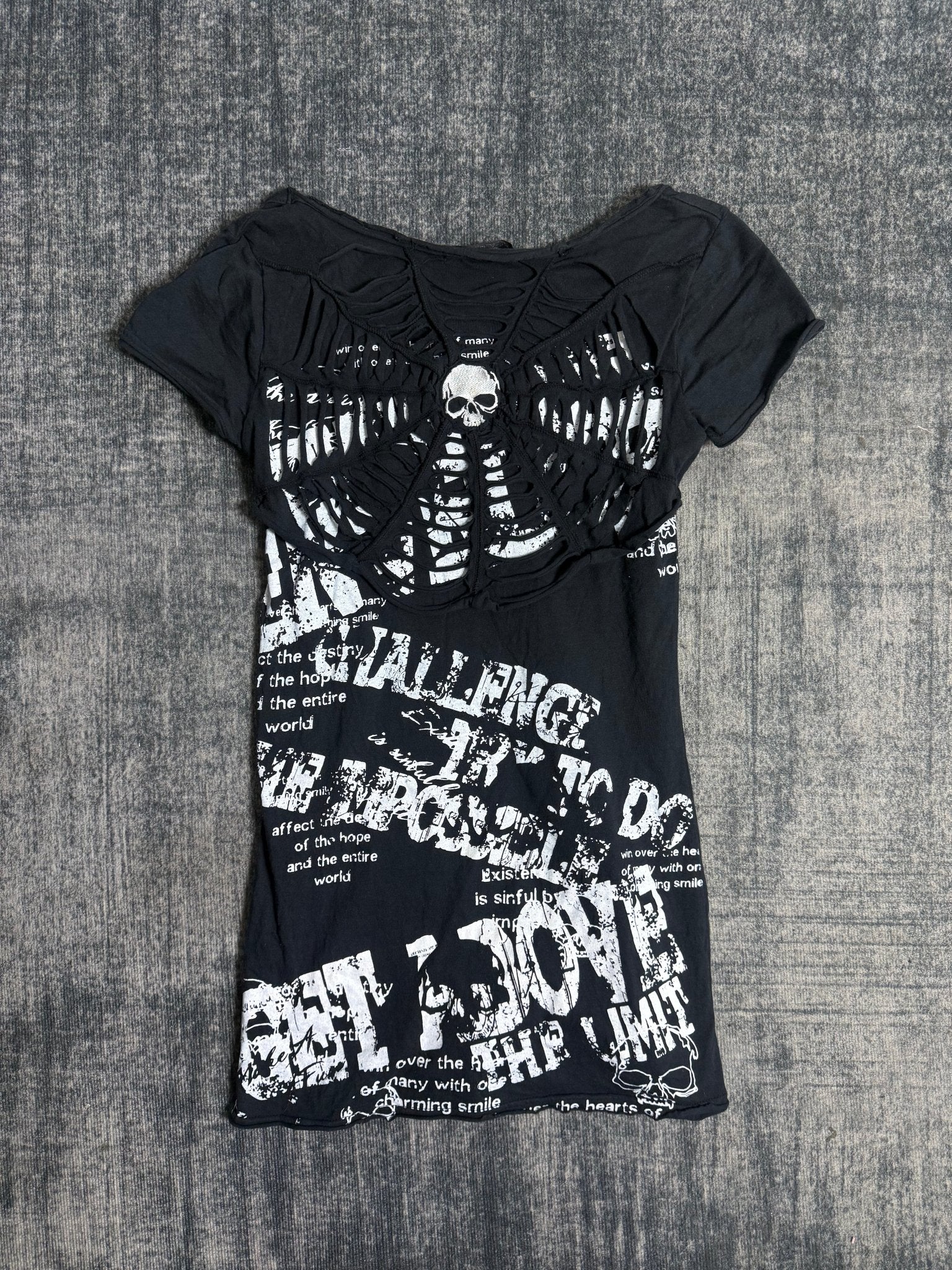 B2V - GHOST OF HARLEM TOP༒ vintage streetwear thrift y2k clothing by B2V_BAD2WEAR