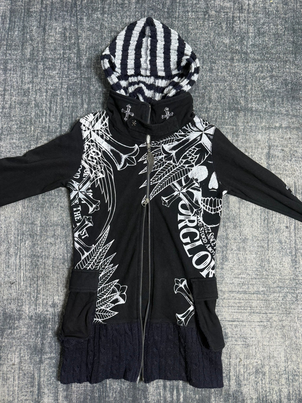 B2V - GLITZ HOODIE༒ *RARE* vintage streetwear thrift y2k clothing by B2V_BAD2WEAR