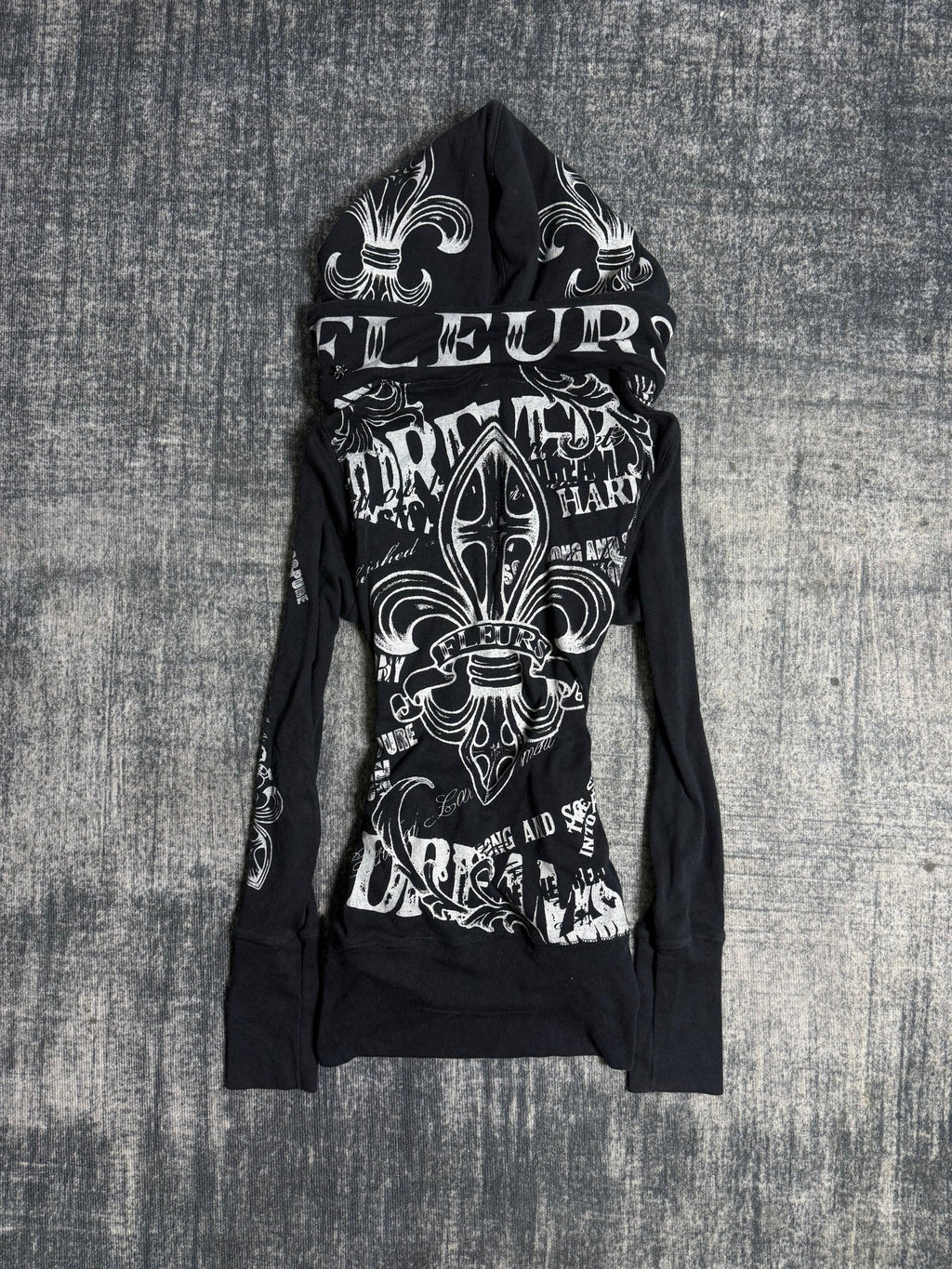B2V - GLITZ HOODIE༒ *RARE*Sold to membership vintage streetwear thrift y2k clothing by B2V_BAD2WEAR